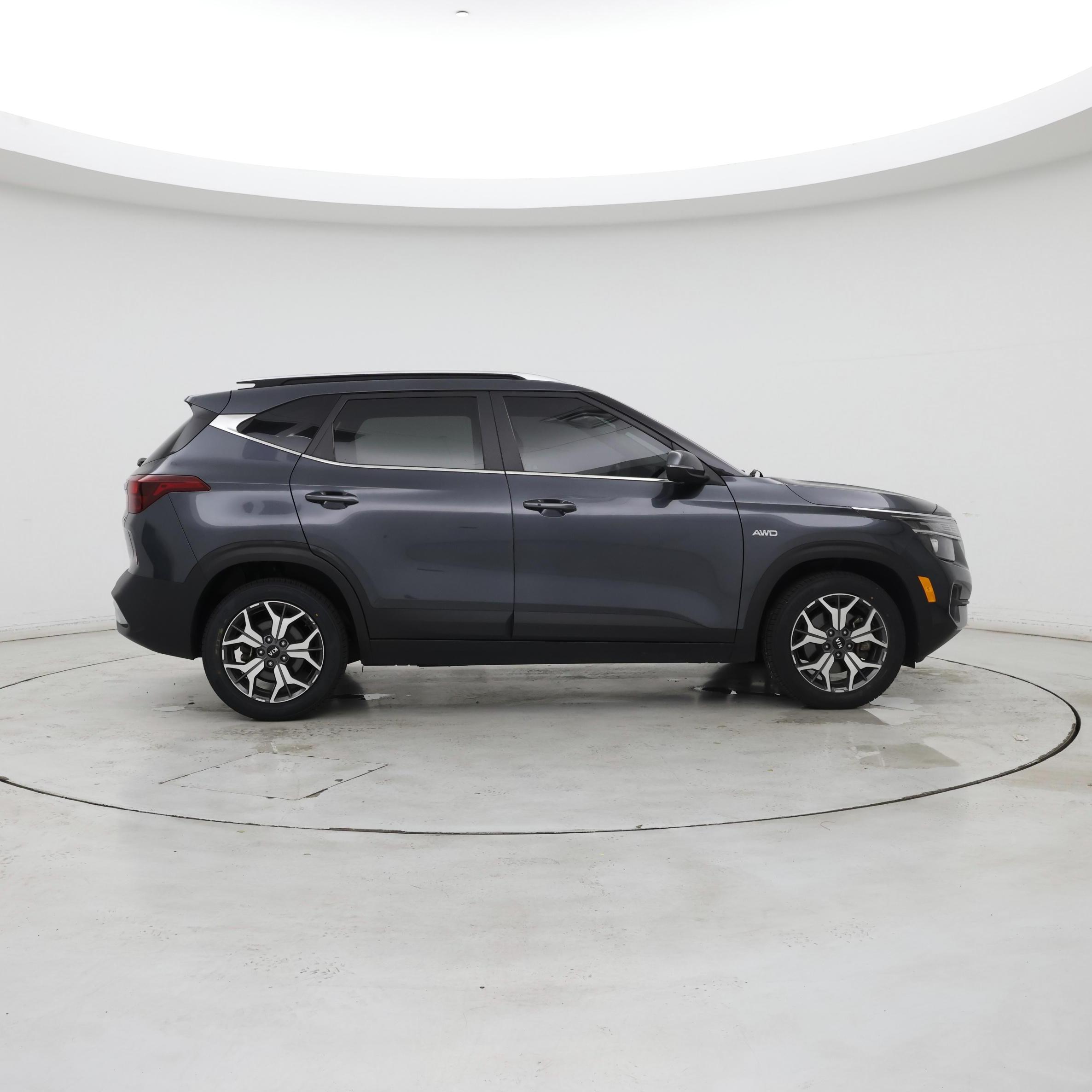 Thumbnail: 2021 Kia Seltos - 7