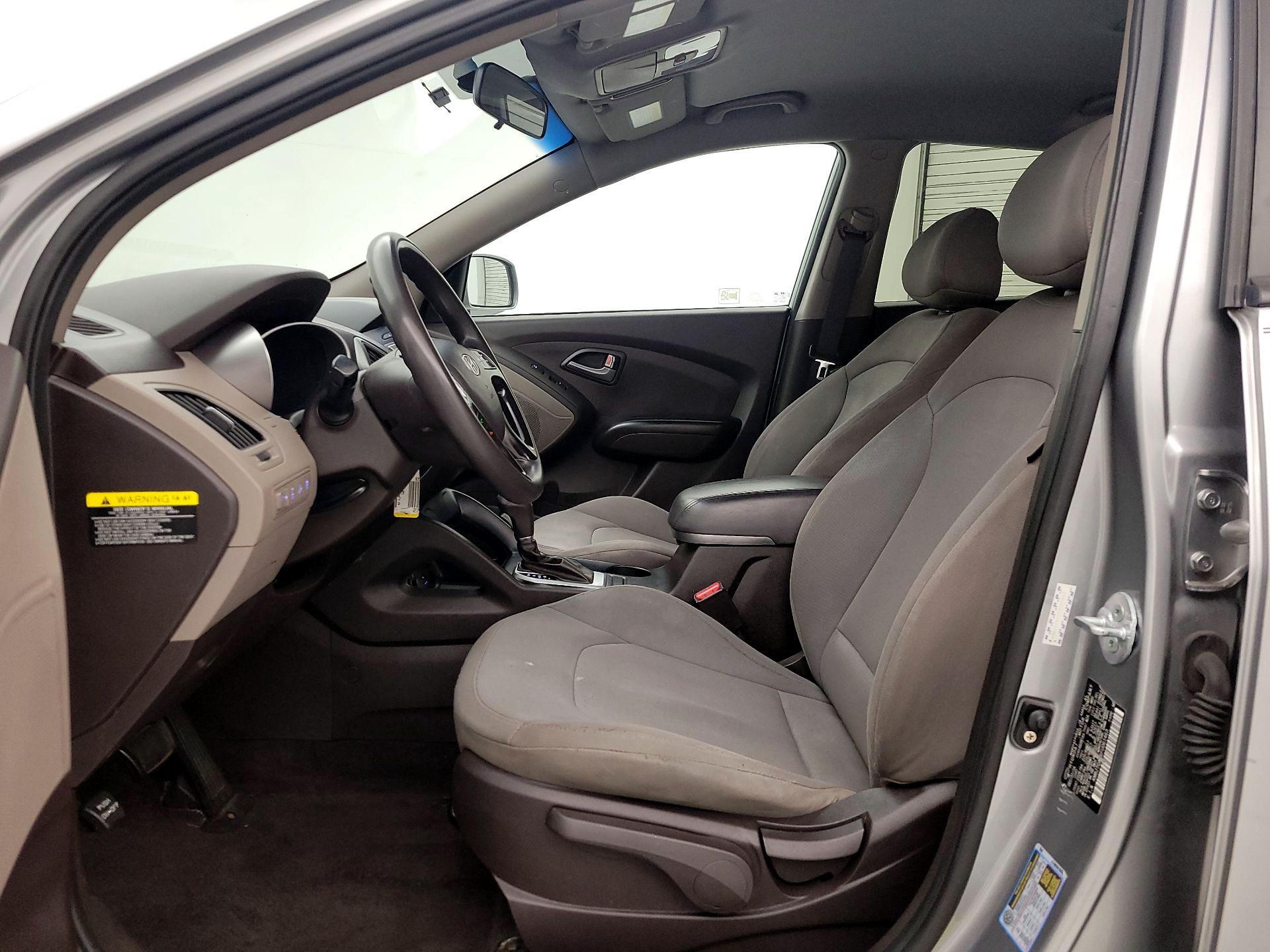 Thumbnail: 2015 Hyundai Tucson - 11