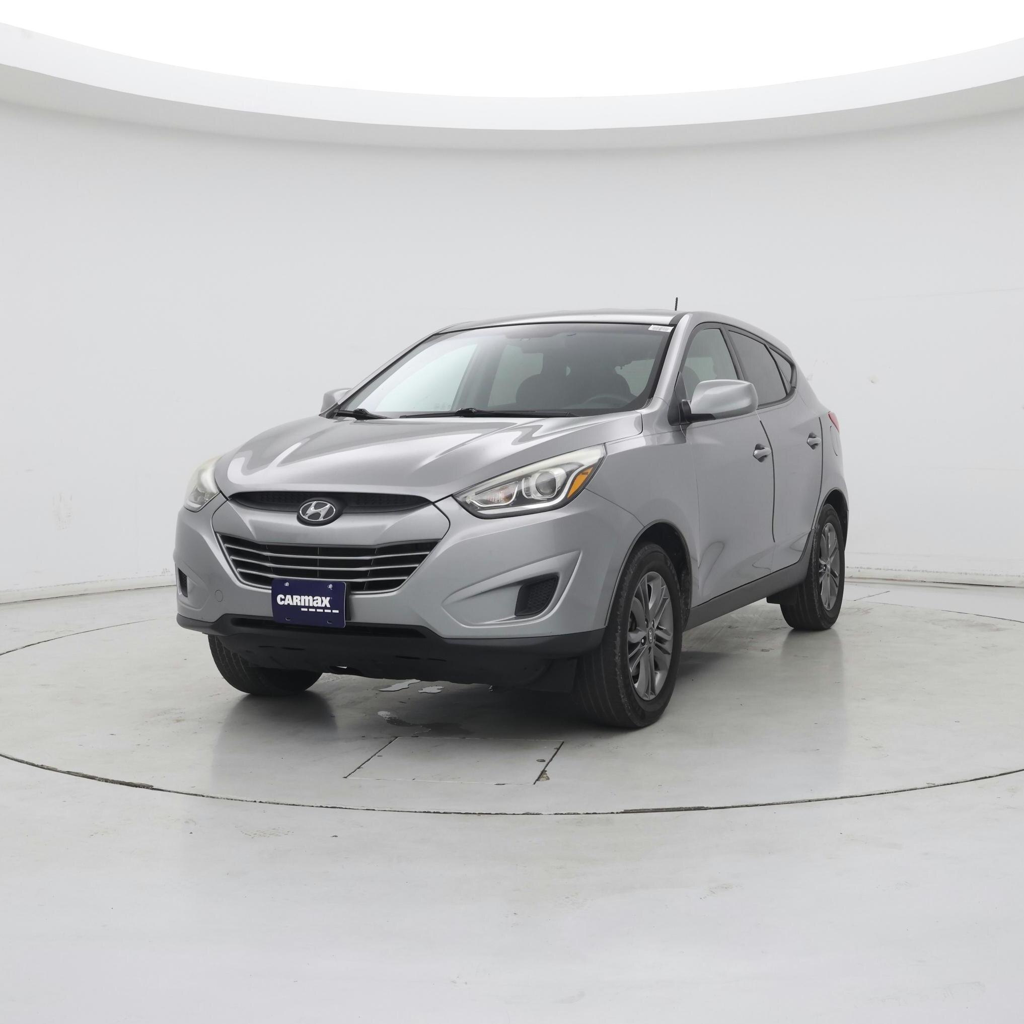 Thumbnail: 2015 Hyundai Tucson - 4
