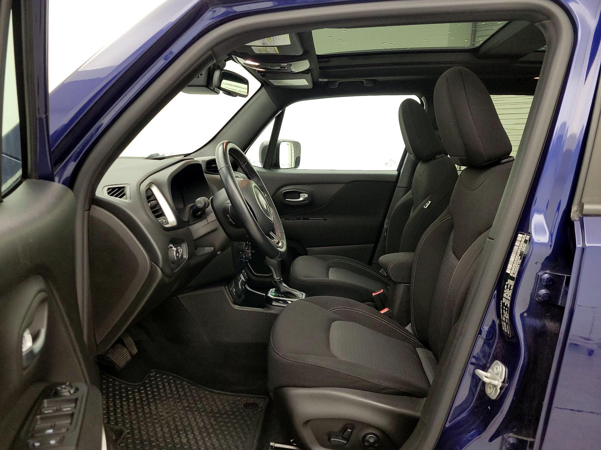 Thumbnail: 2021 Jeep Renegade - 19