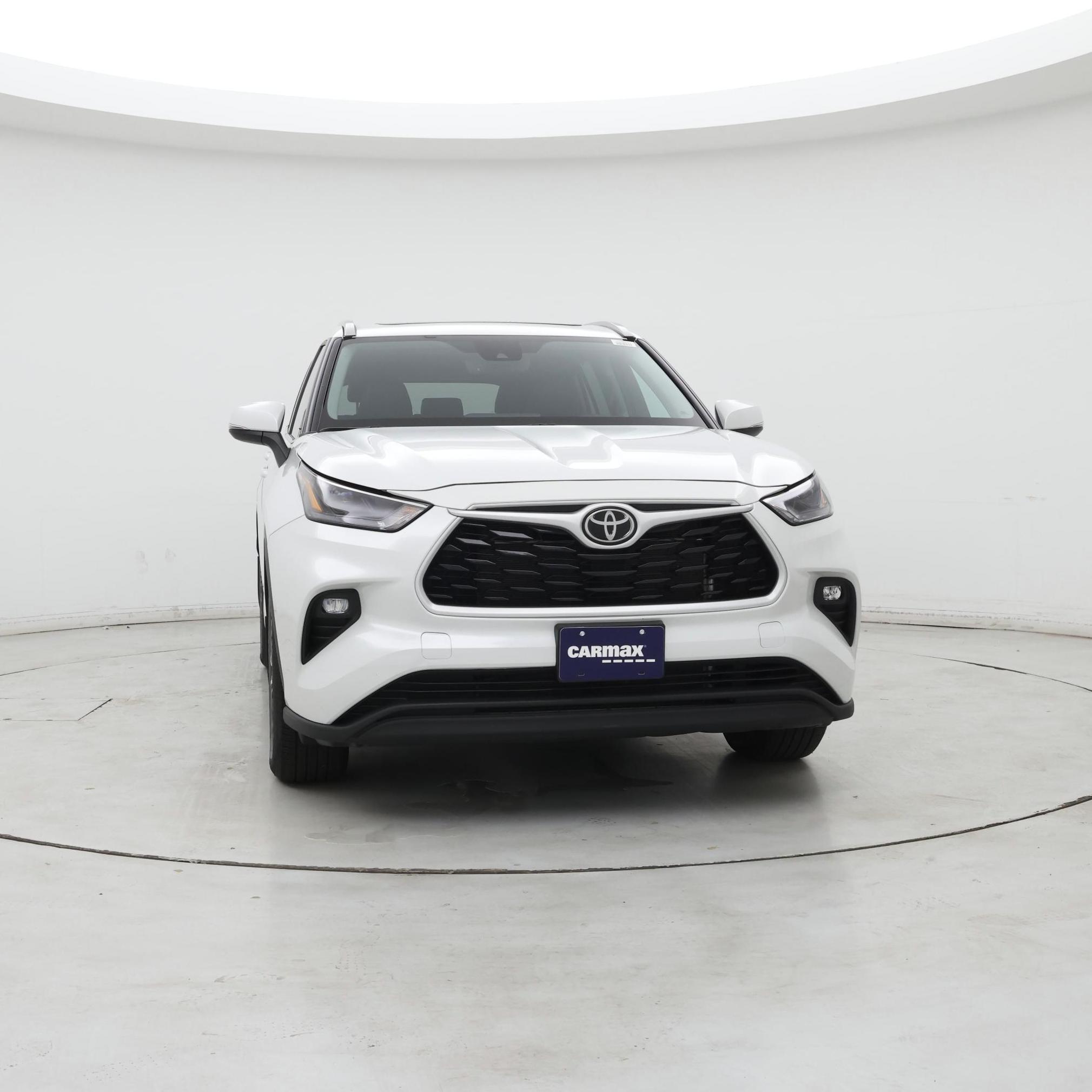 Thumbnail: 2022 Toyota Highlander - 5