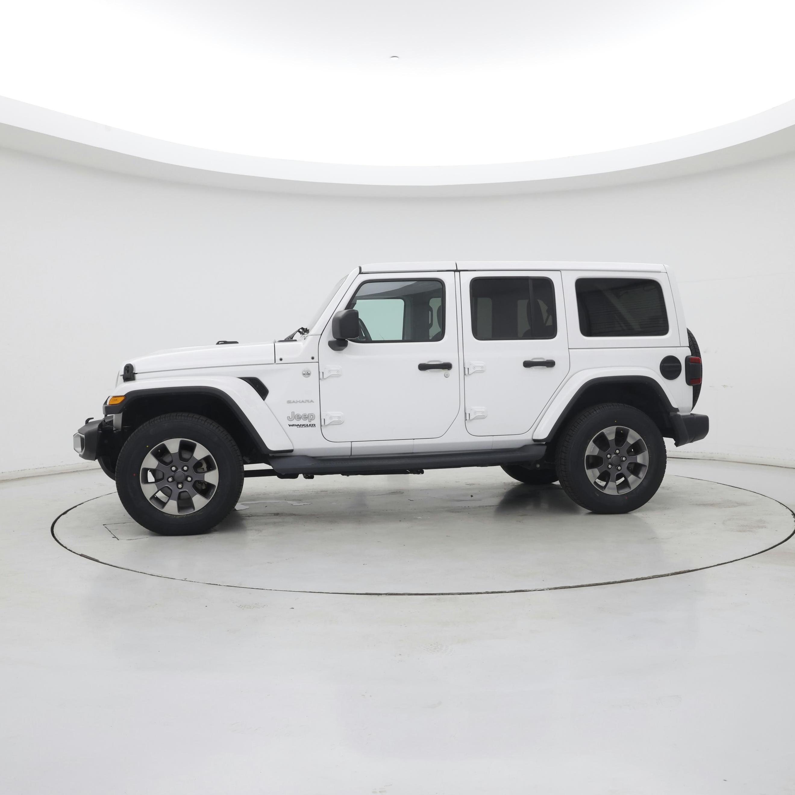Thumbnail: 2019 Jeep Wrangler - 3