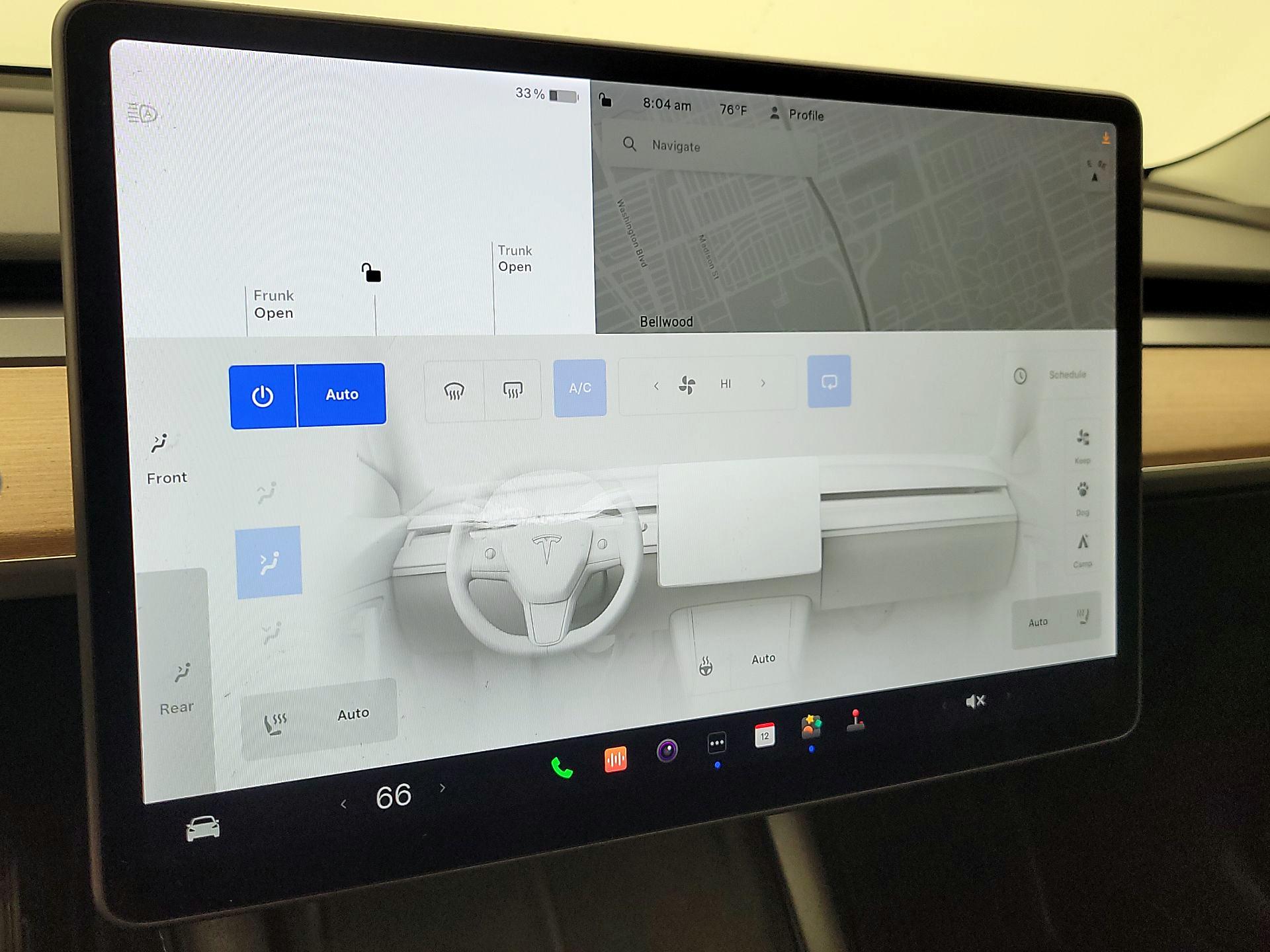 Thumbnail: 2022 Tesla Model 3 - 16