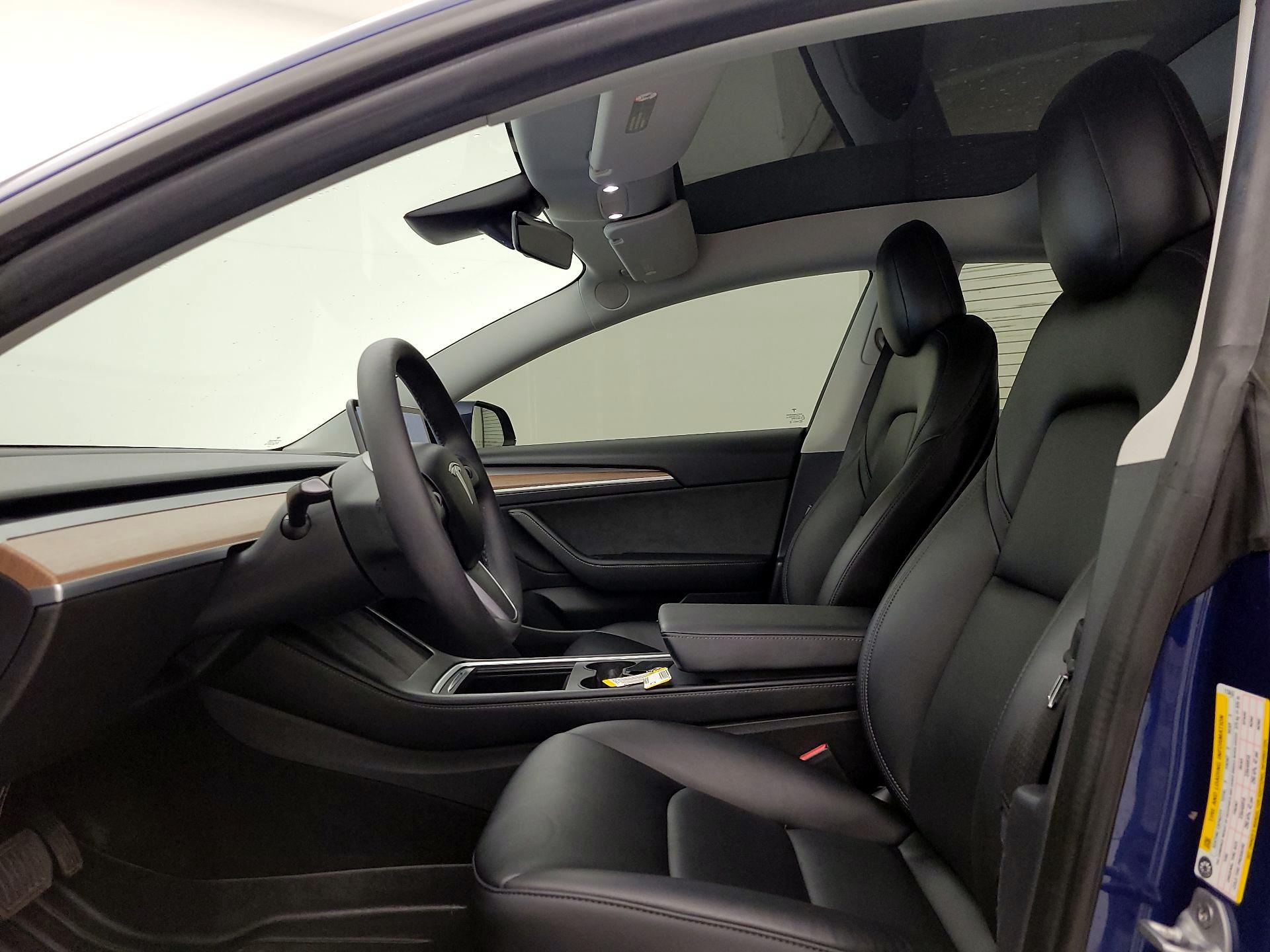 Thumbnail: 2022 Tesla Model 3 - 18