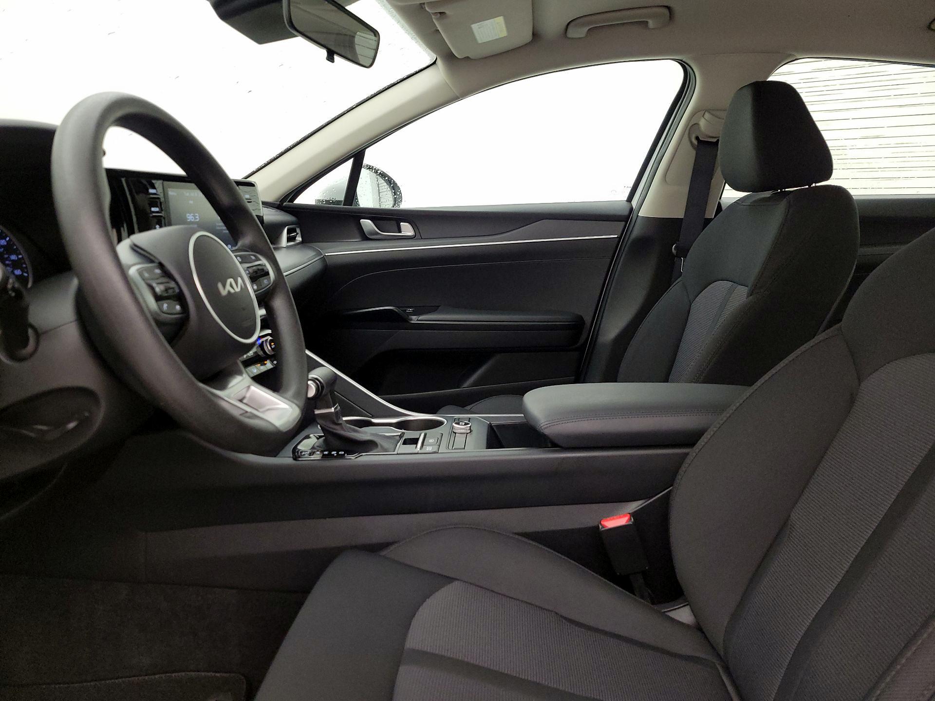 Thumbnail: 2023 Kia K5 - 11