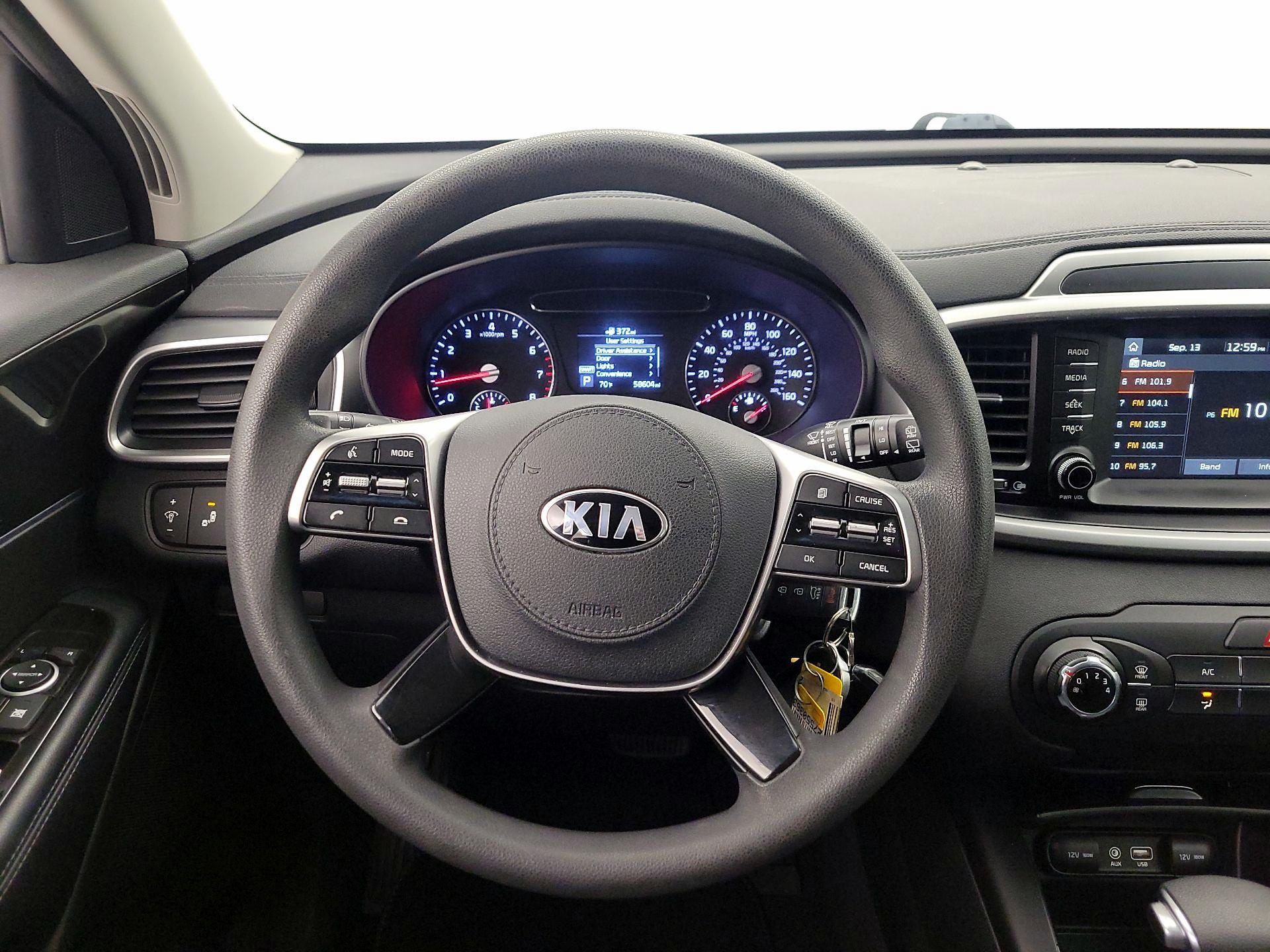 Thumbnail: 2019 Kia Sorento - 10
