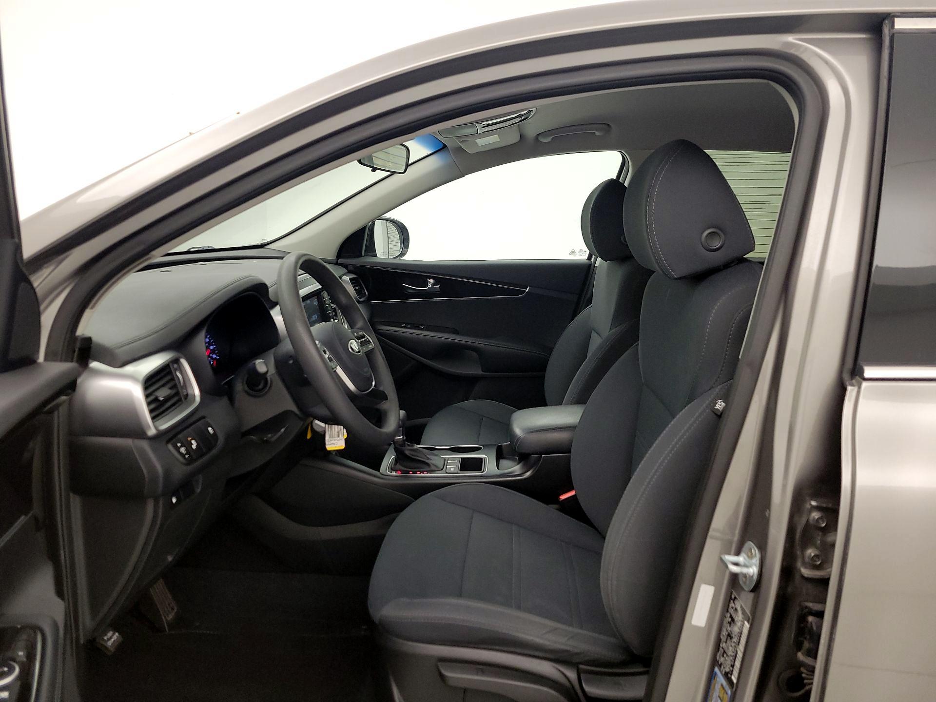 Thumbnail: 2019 Kia Sorento - 11