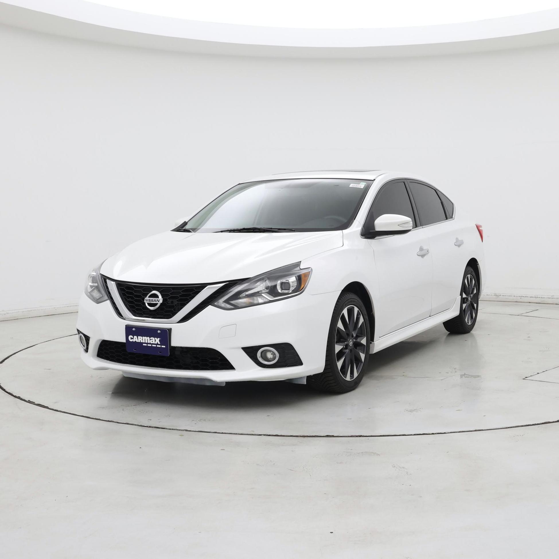 Thumbnail: 2017 Nissan Sentra - 4