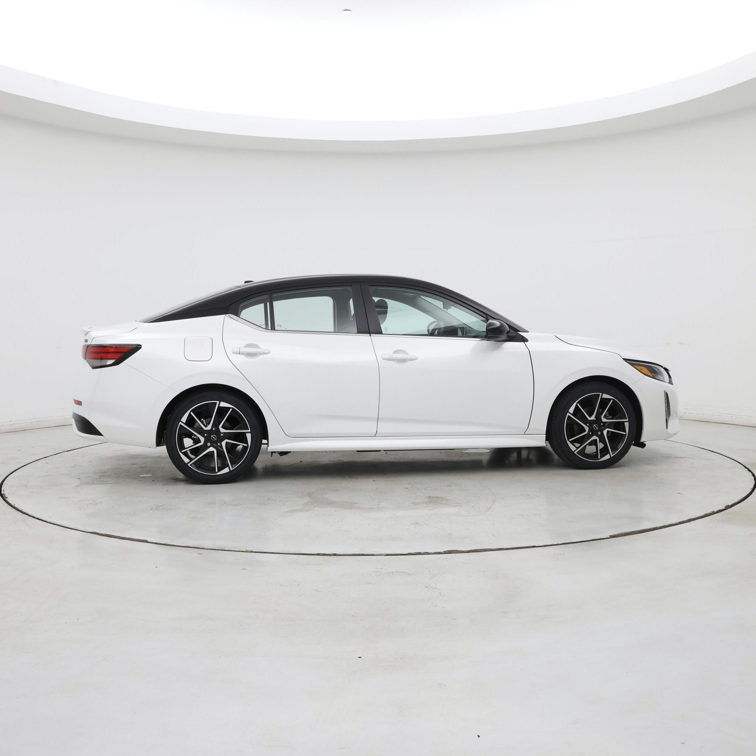 Thumbnail: 2024 Nissan Sentra - 7