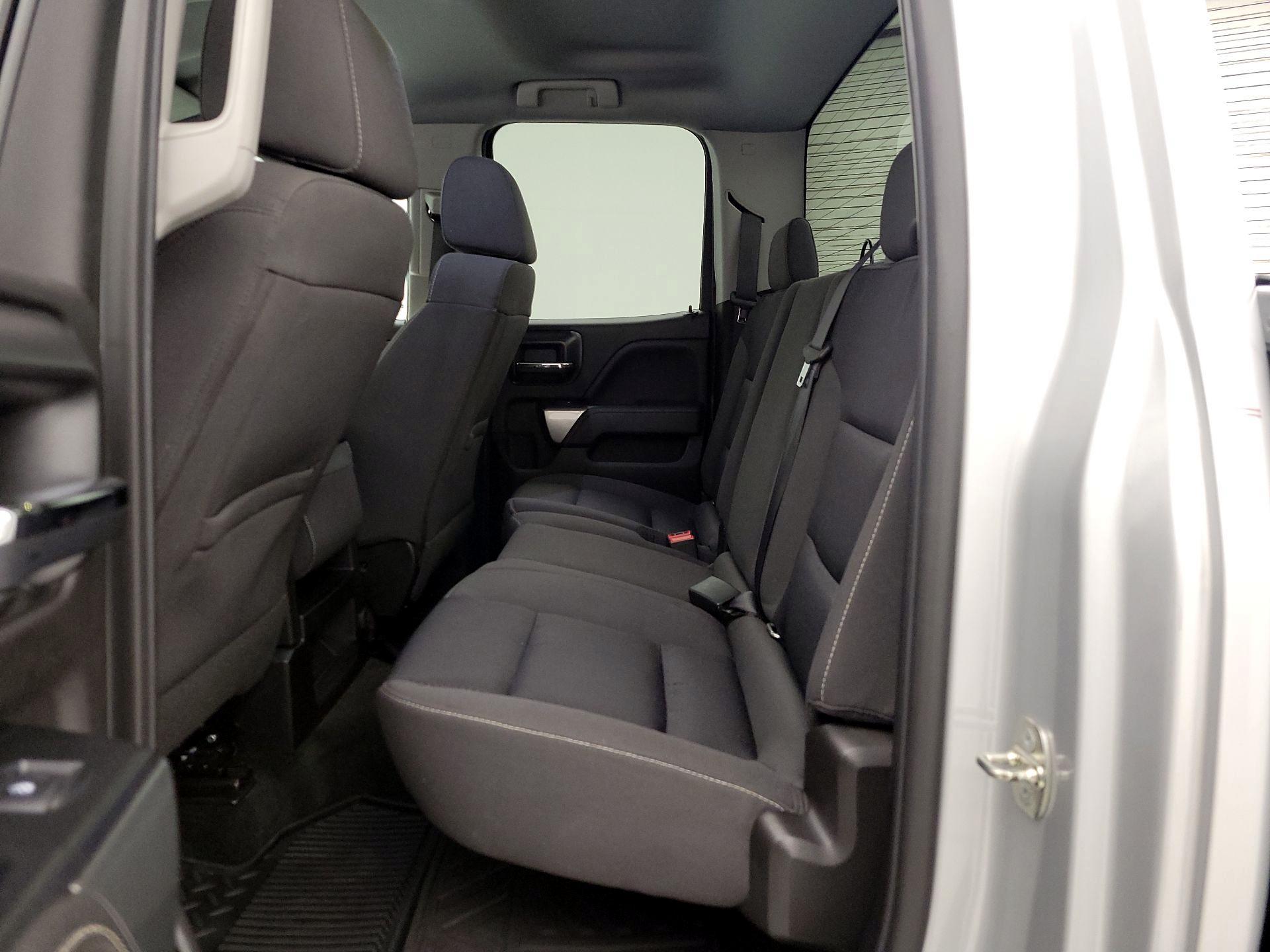 Thumbnail: 2018 Chevrolet Silverado 1500 - 18