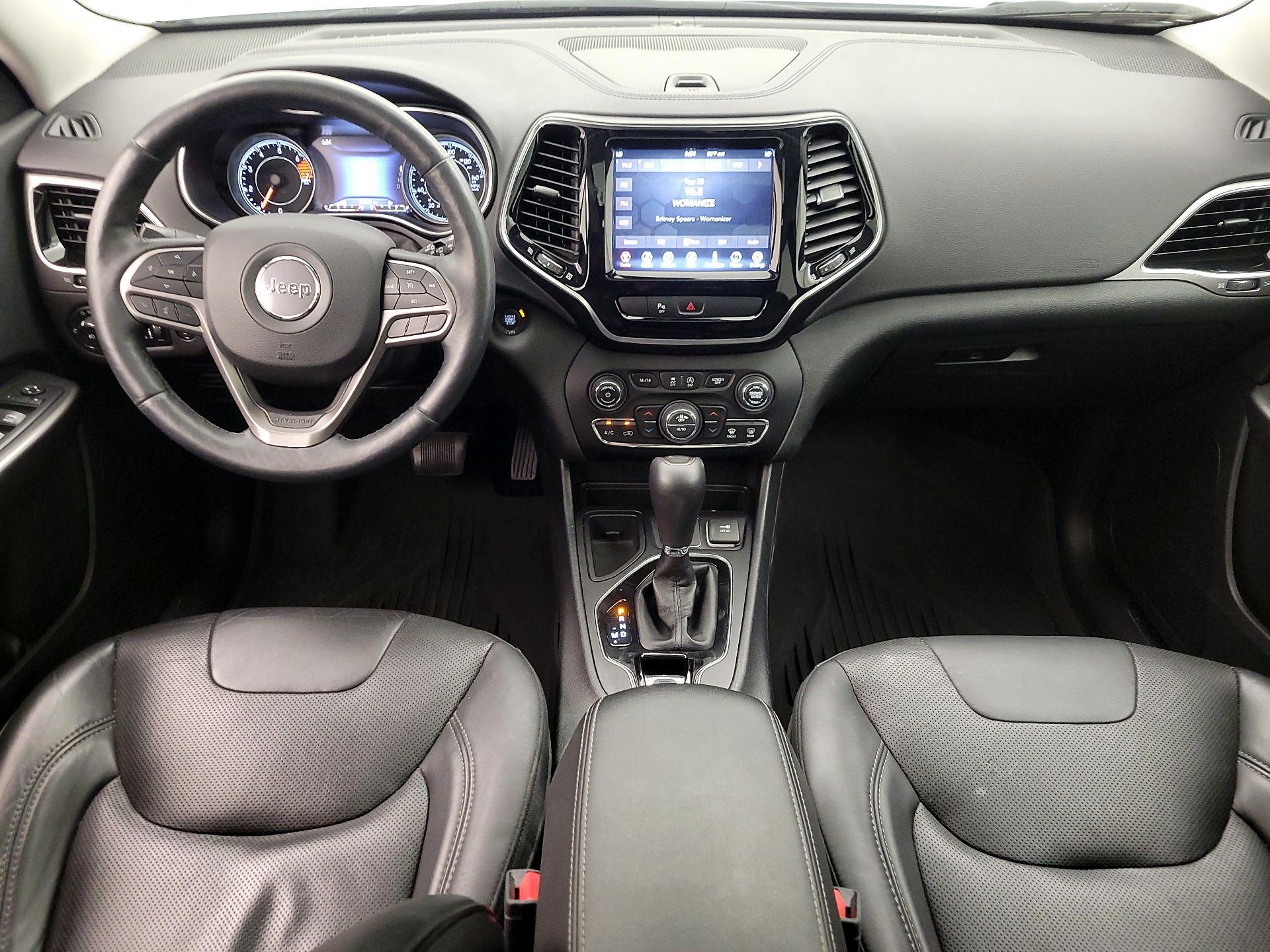 Thumbnail: 2019 Jeep Cherokee - 9