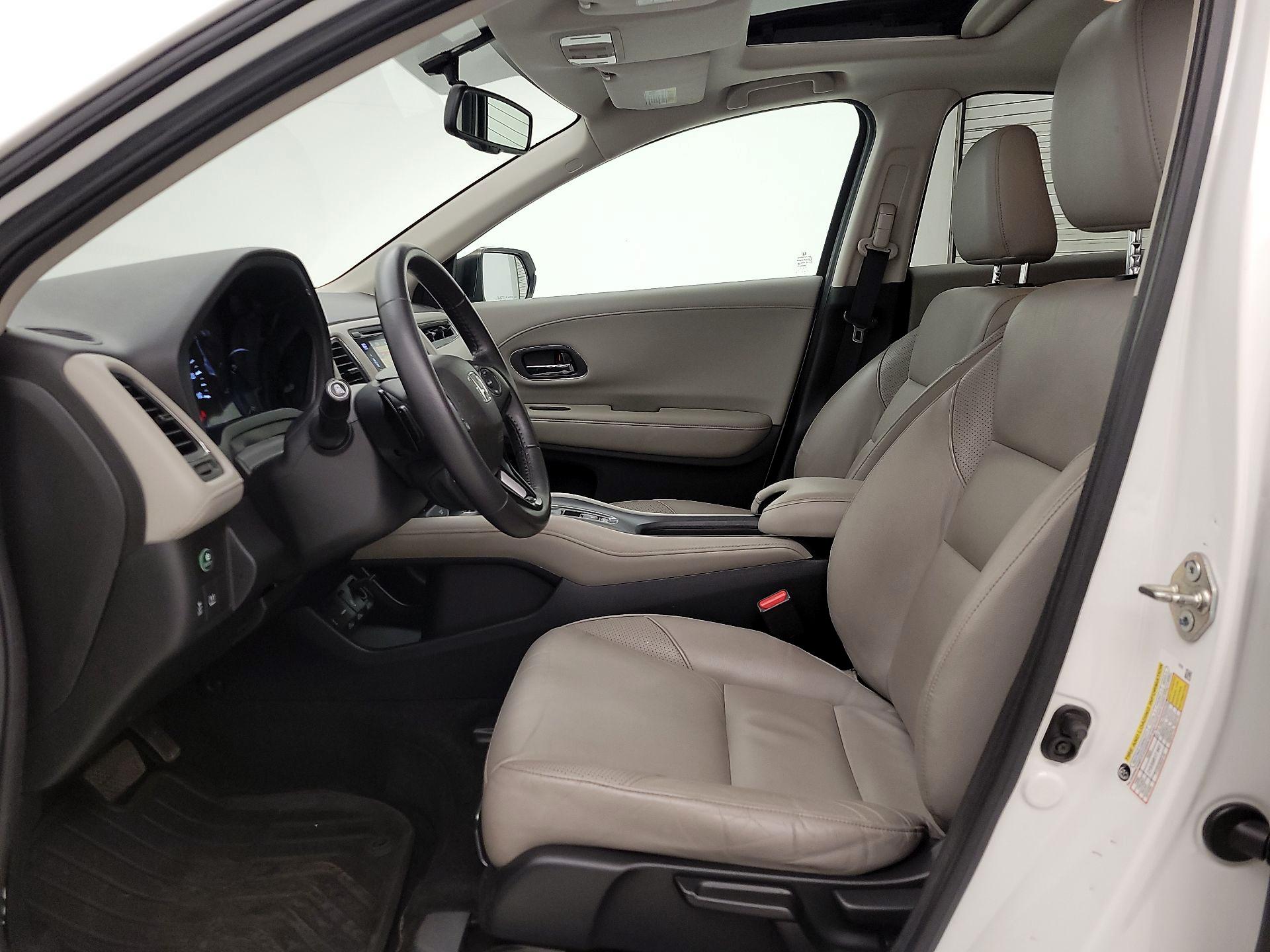 Thumbnail: 2018 Honda HR-V - 11