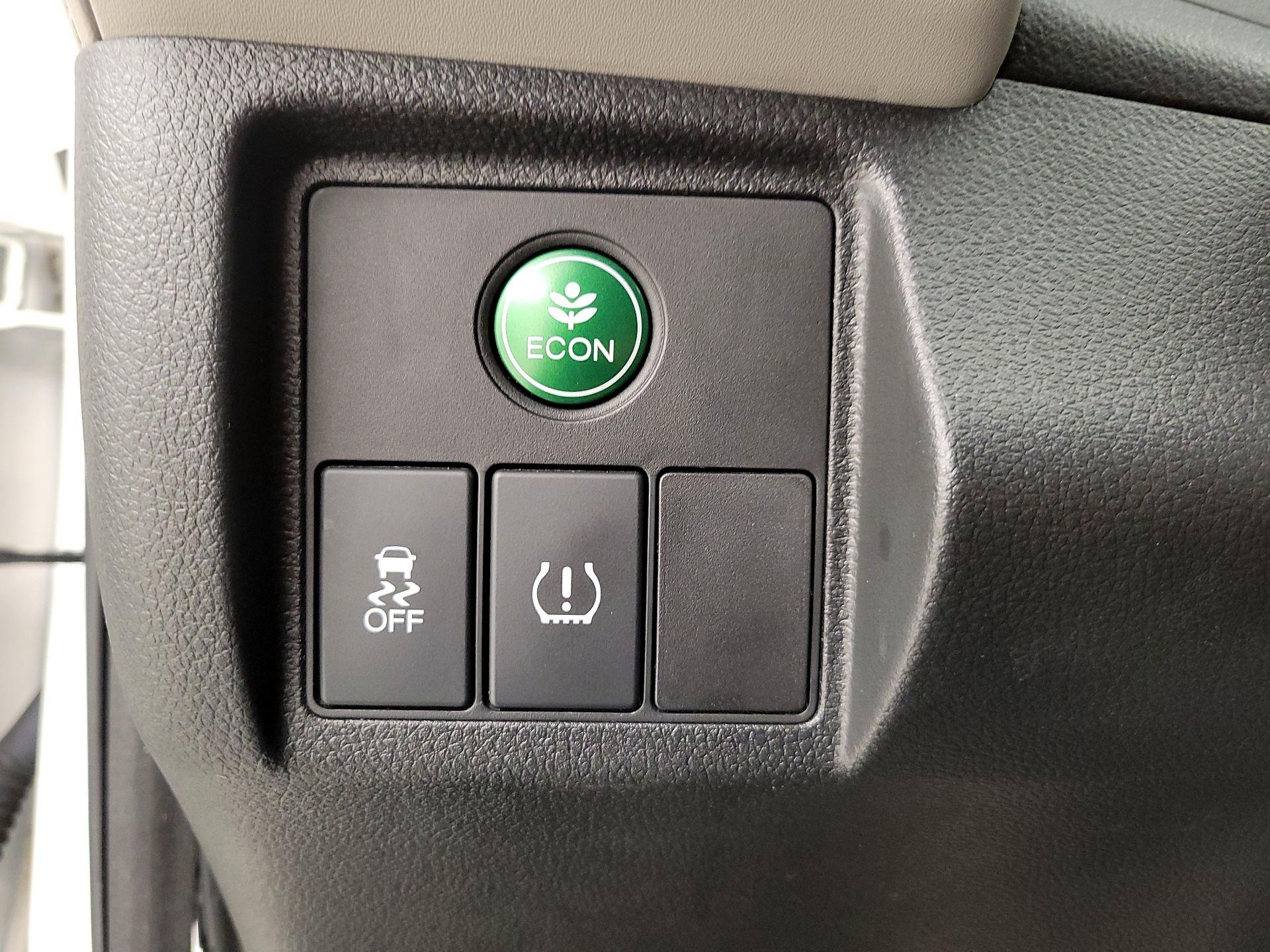Thumbnail: 2018 Honda HR-V - 13