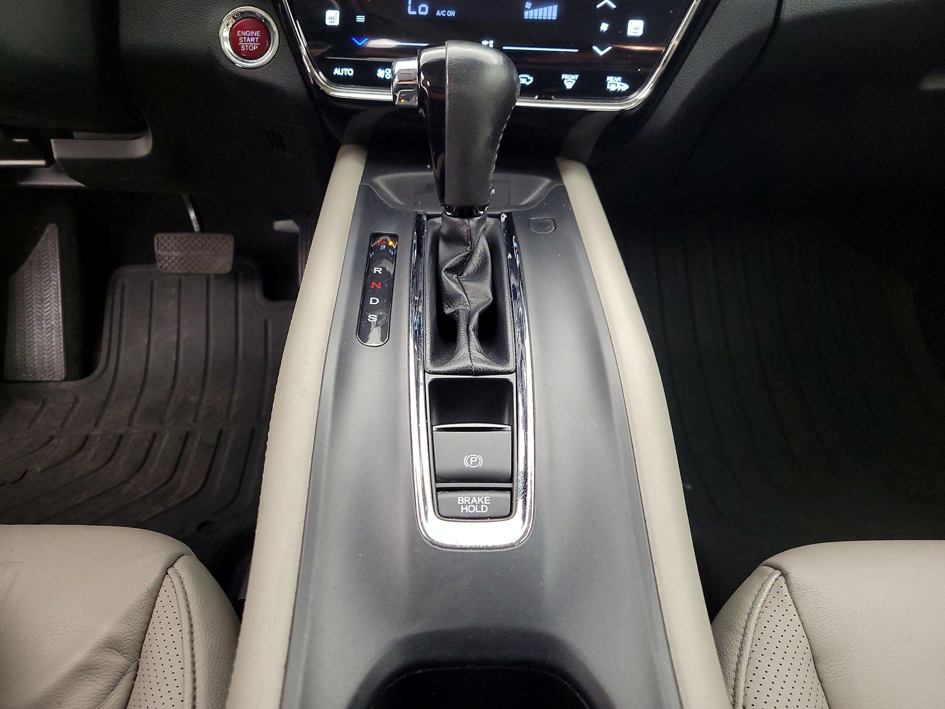 Thumbnail: 2018 Honda HR-V - 18
