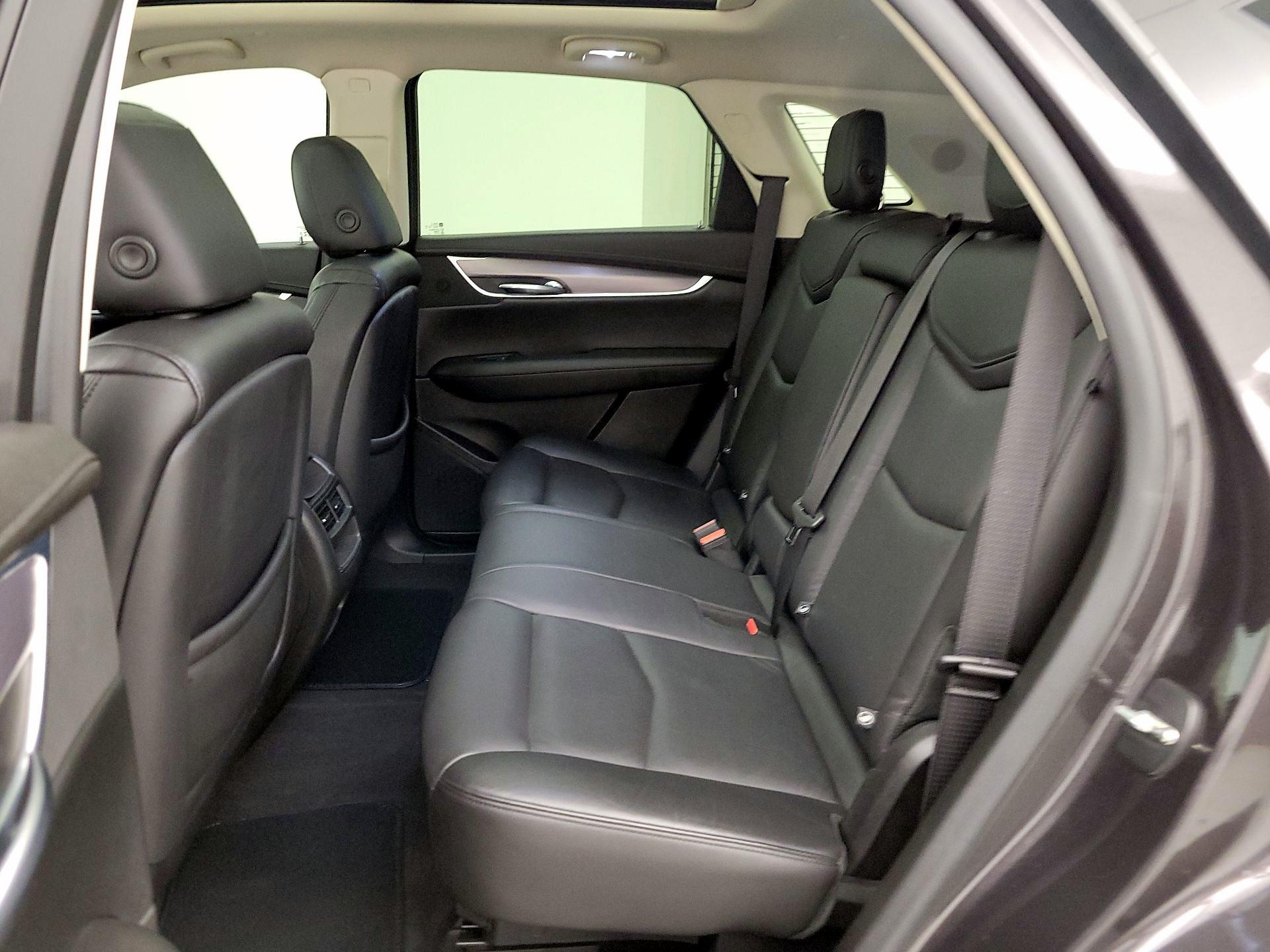 Thumbnail: 2018 Cadillac XT5 - 20