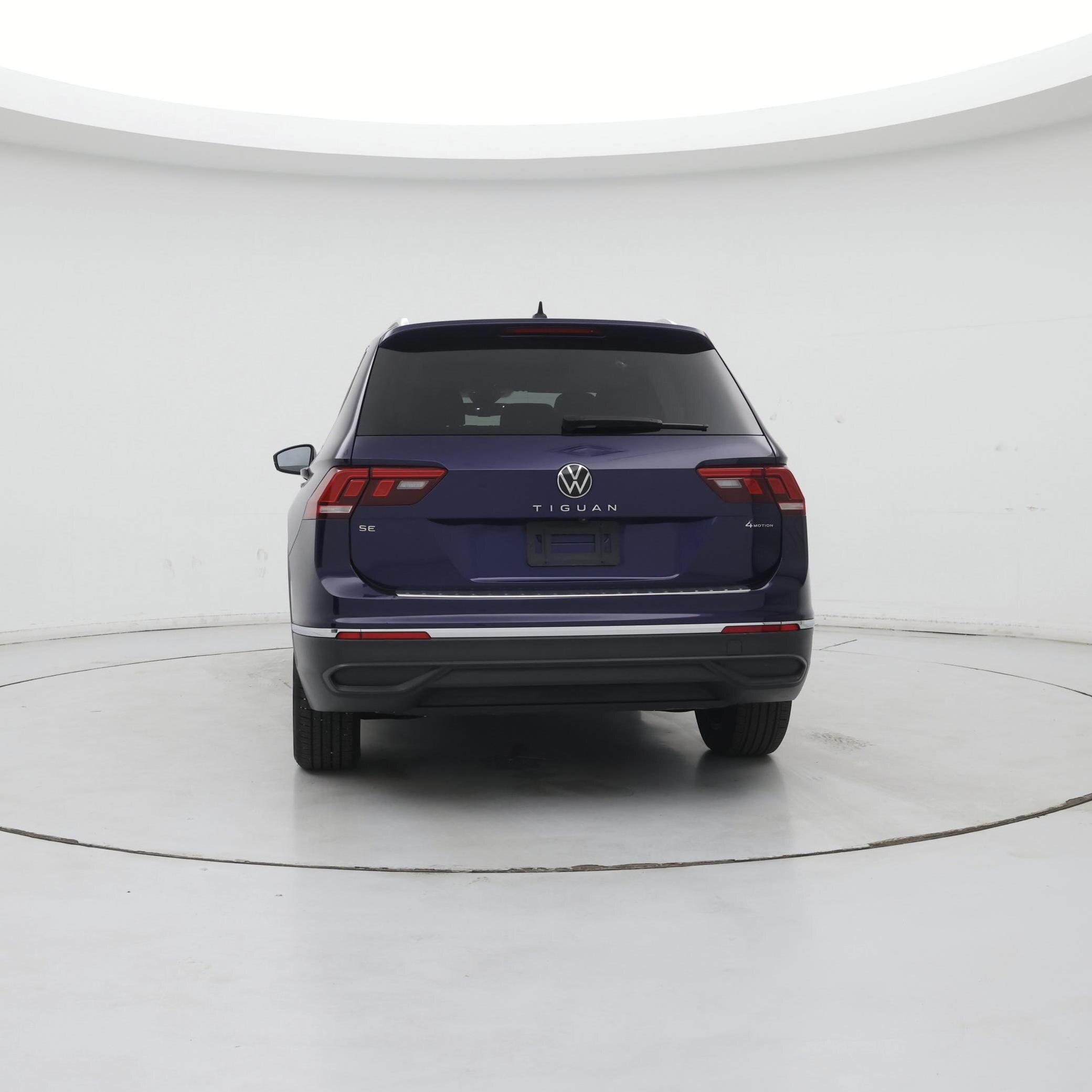 Thumbnail: 2022 Volkswagen Tiguan - 6