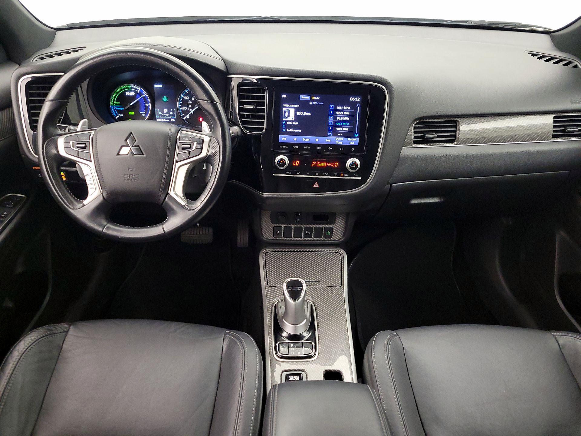Thumbnail: 2022 Mitsubishi Outlander - 9