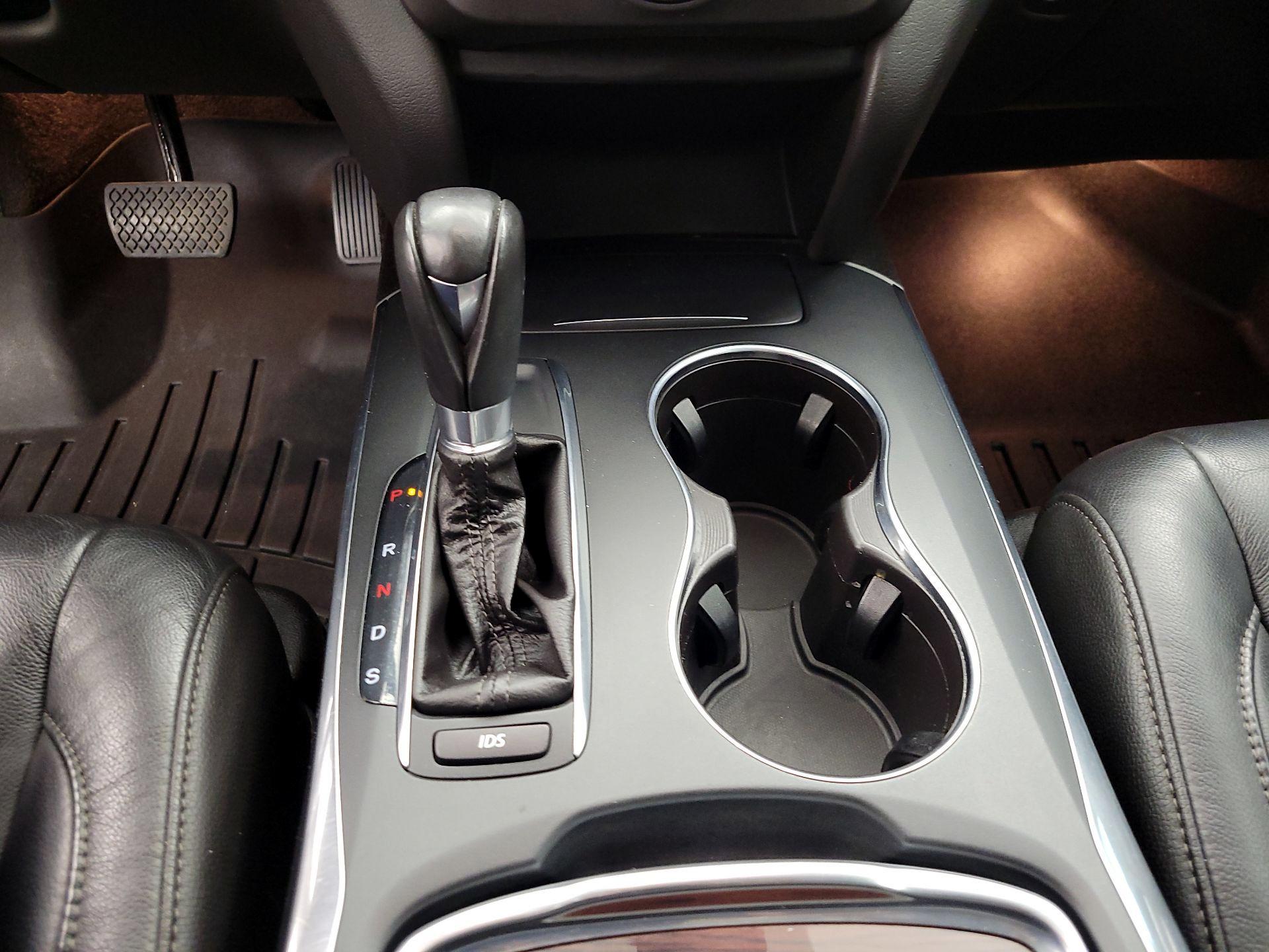 Thumbnail: 2015 Acura MDX - 17