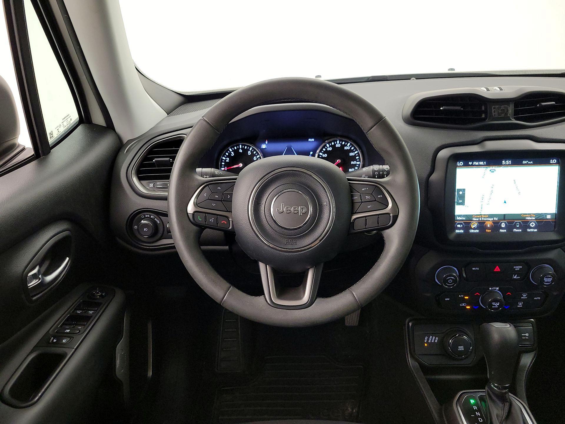 Thumbnail: 2022 Jeep Renegade - 10