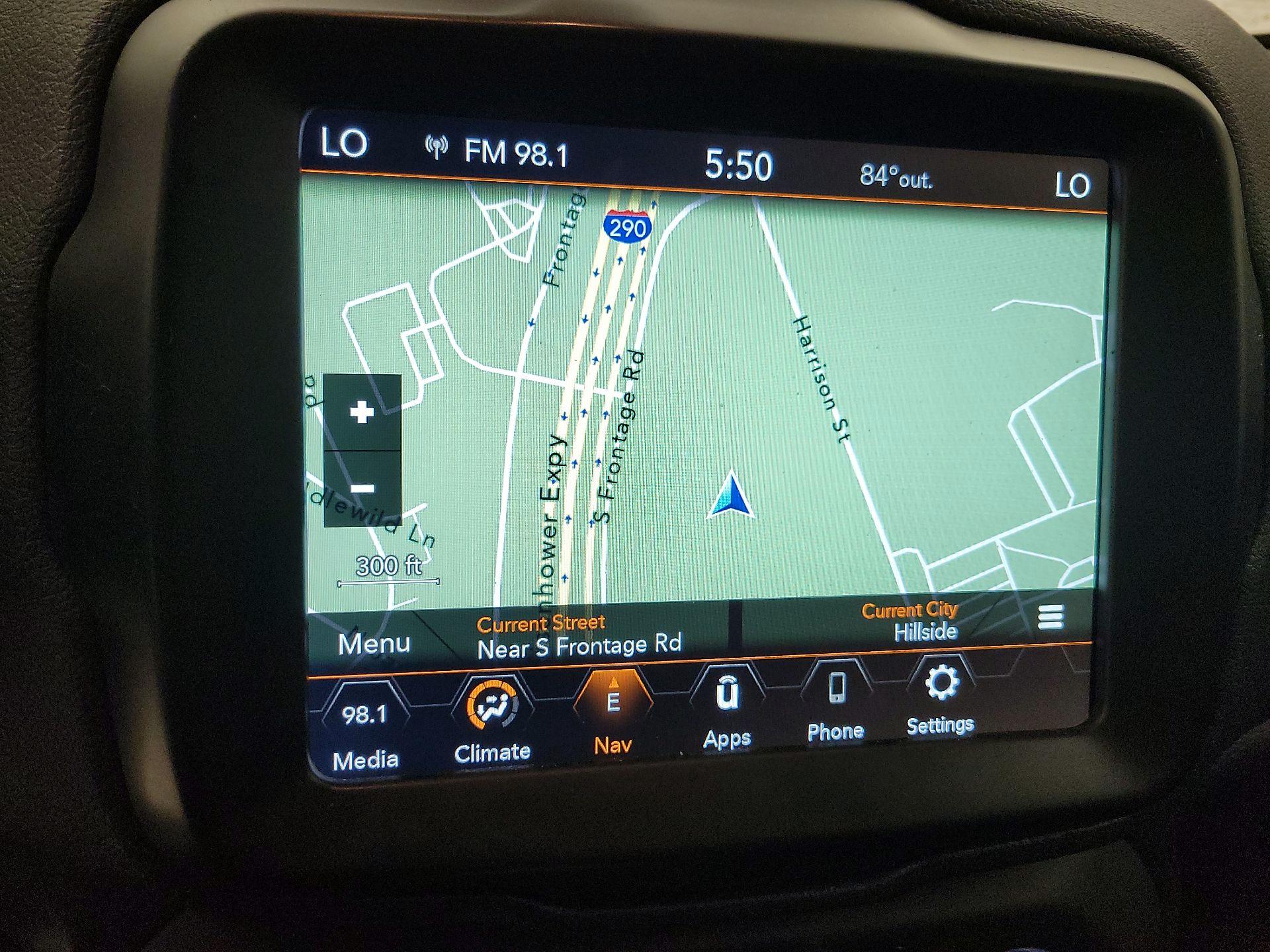 Thumbnail: 2022 Jeep Renegade - 14