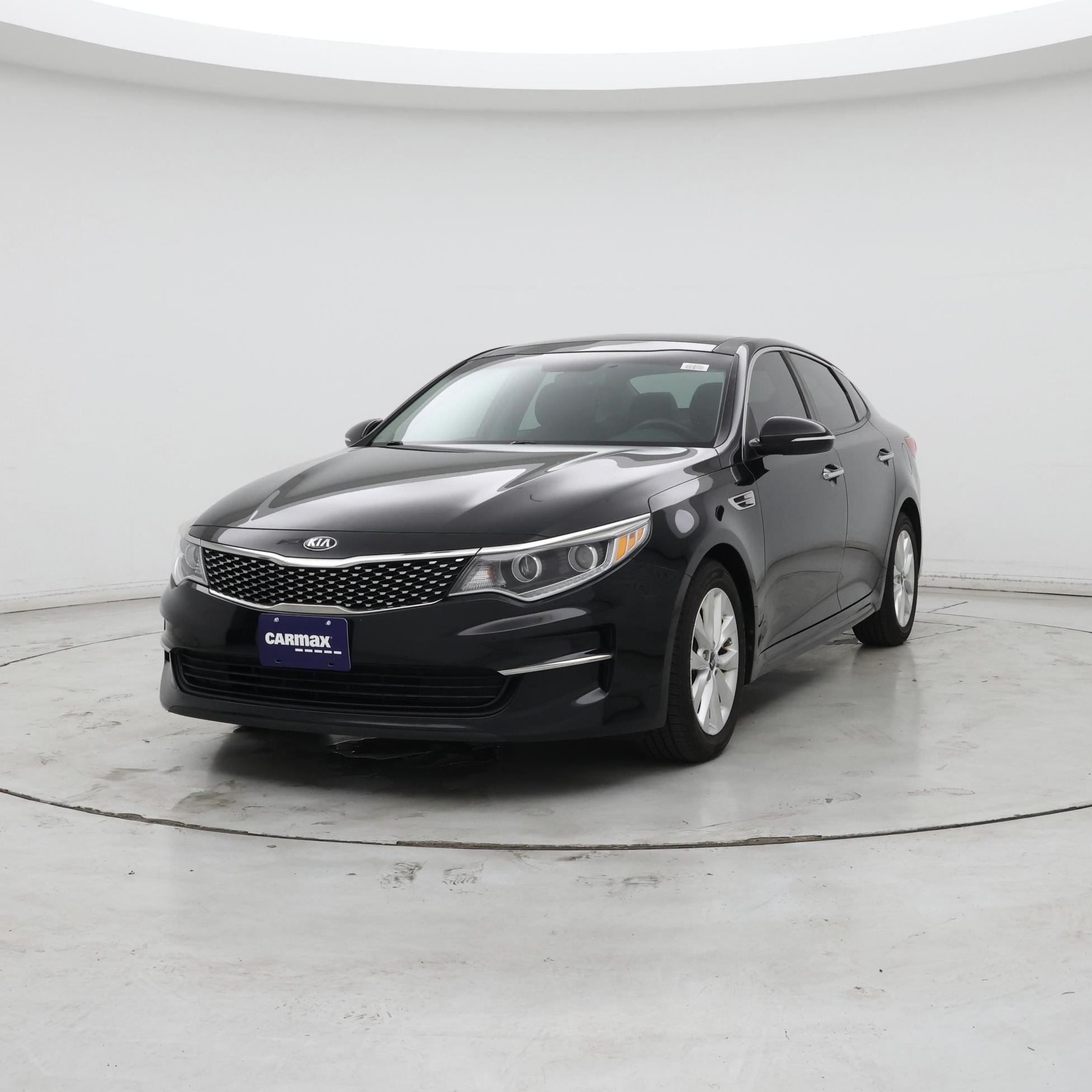 Thumbnail: 2016 Kia Optima - 4