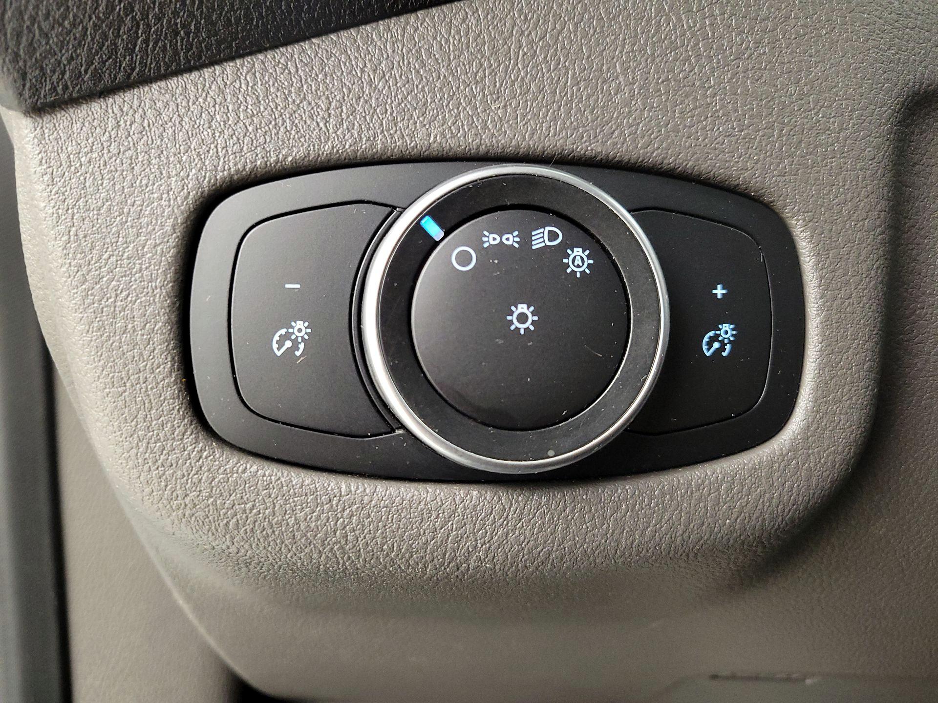 Thumbnail: 2020 Ford Transit Series - 13