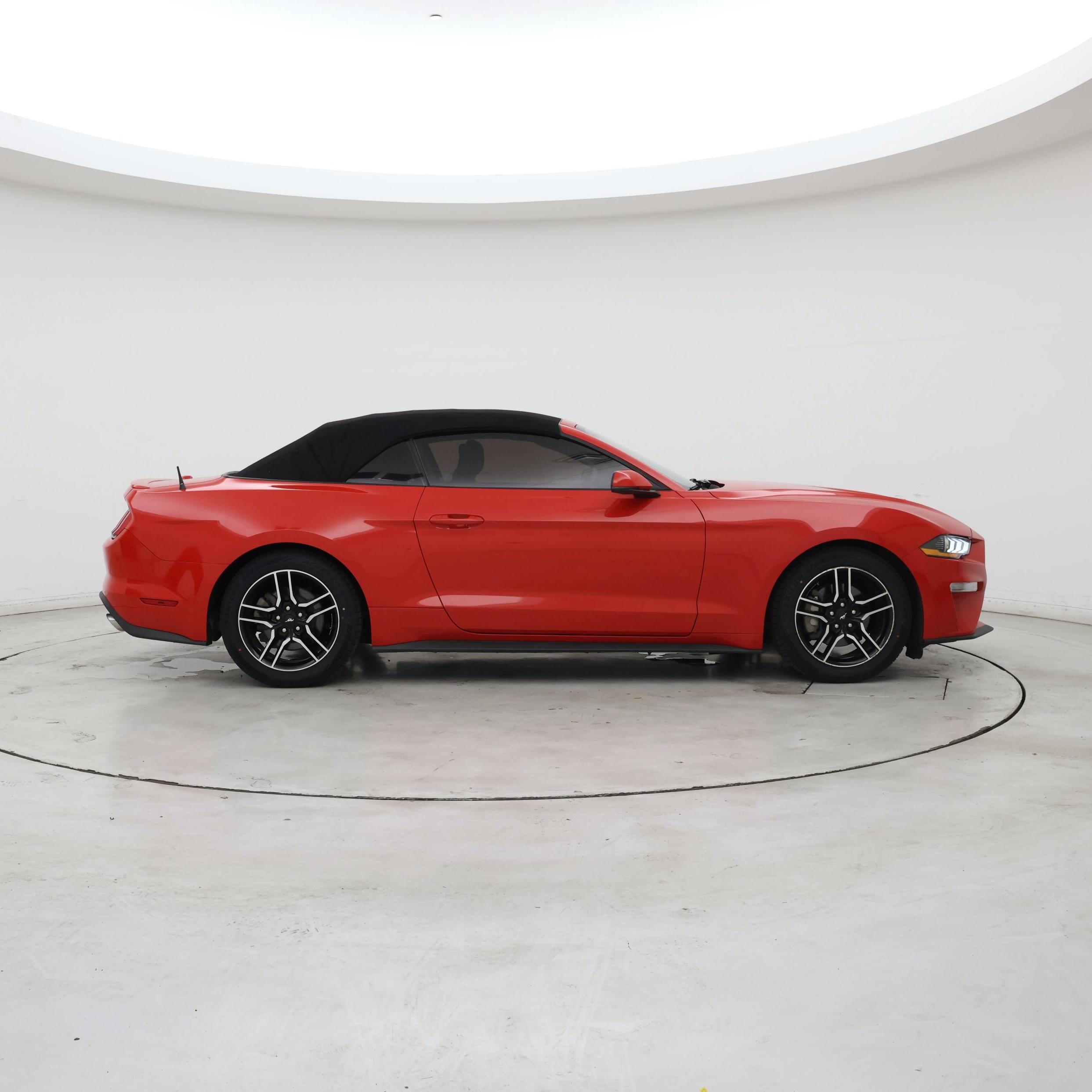 Thumbnail: 2019 Ford Mustang - 7