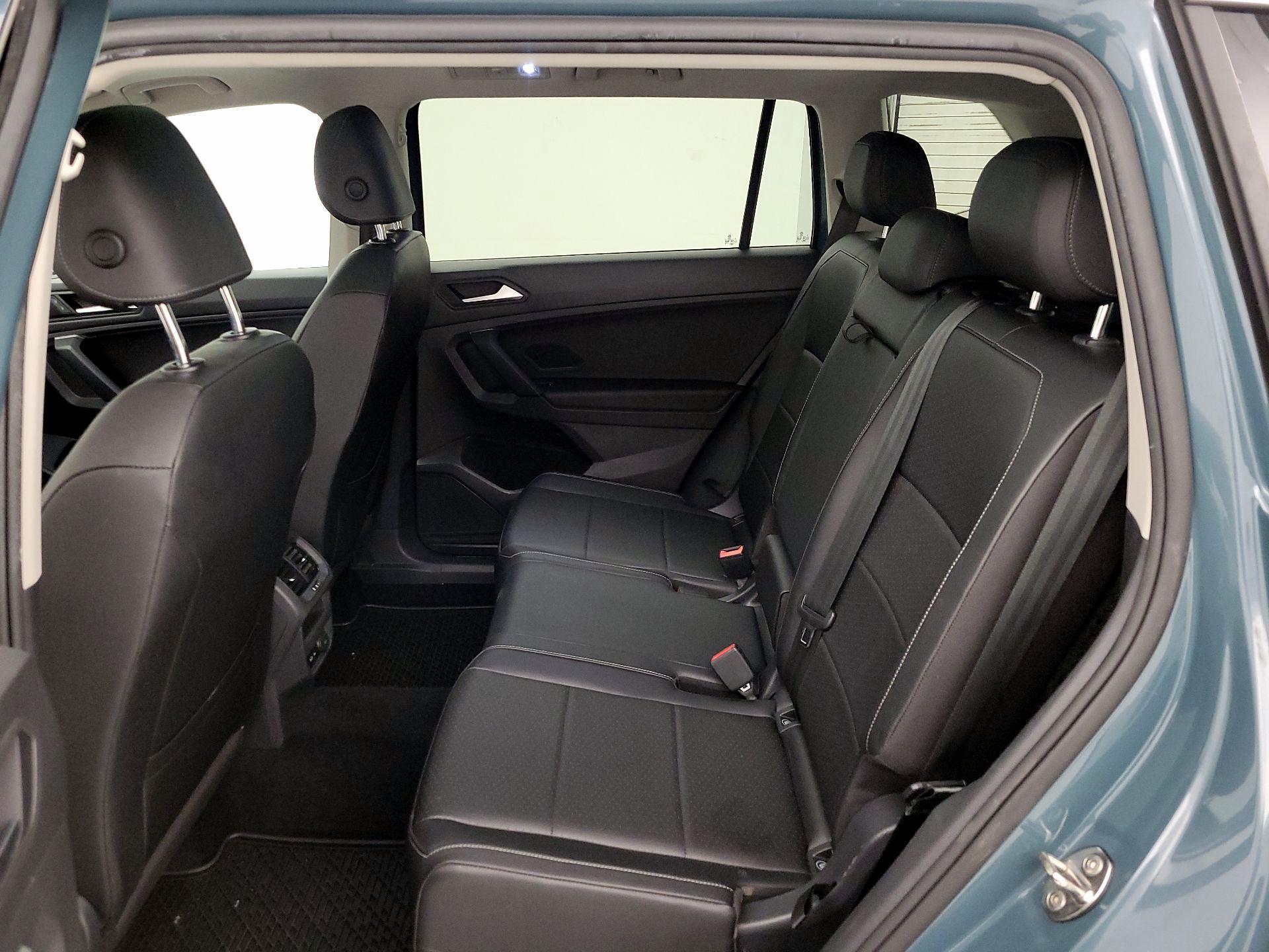 Thumbnail: 2019 Volkswagen Tiguan - 20