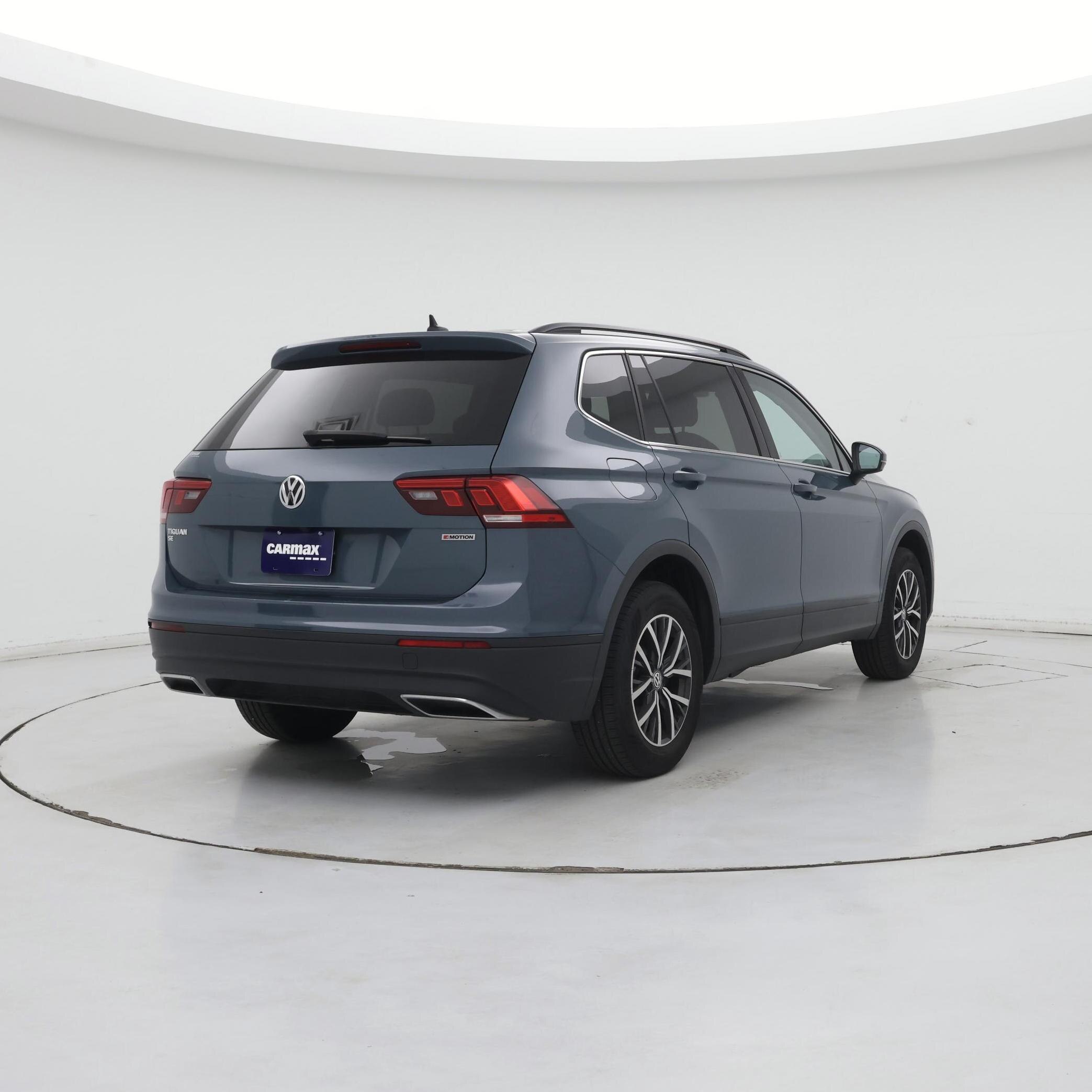 Thumbnail: 2019 Volkswagen Tiguan - 8
