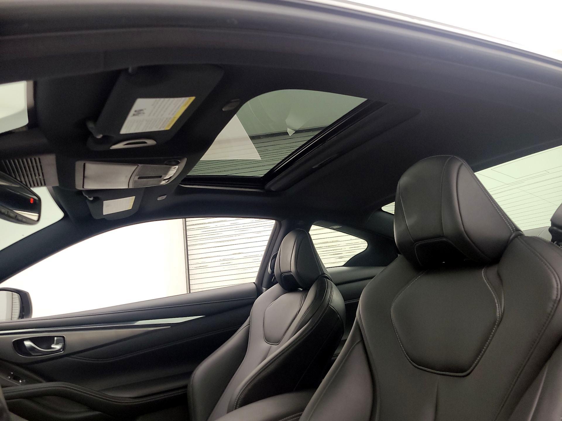 Thumbnail: 2019 INFINITI Q60 - 19