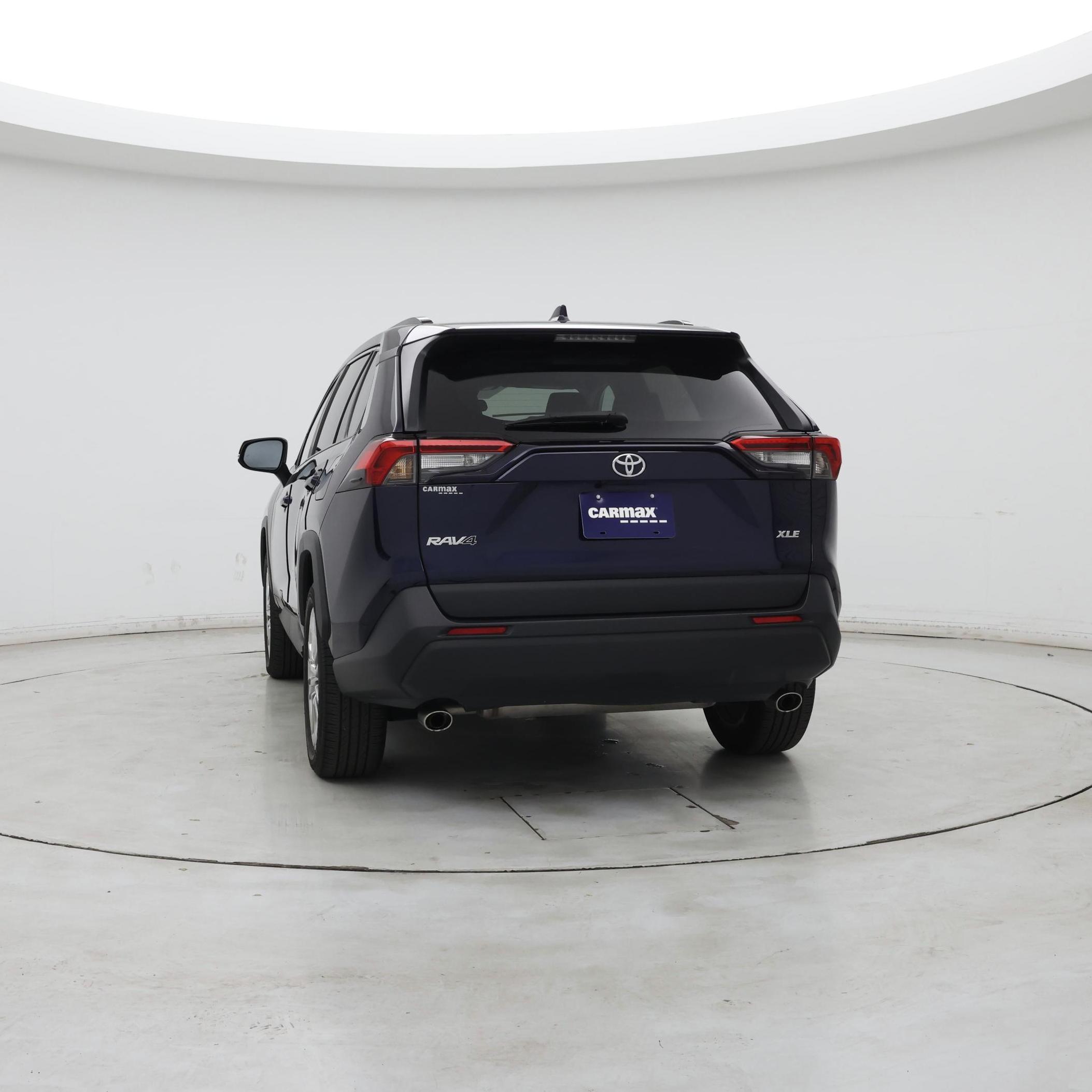 Thumbnail: 2021 Toyota RAV4 - 6