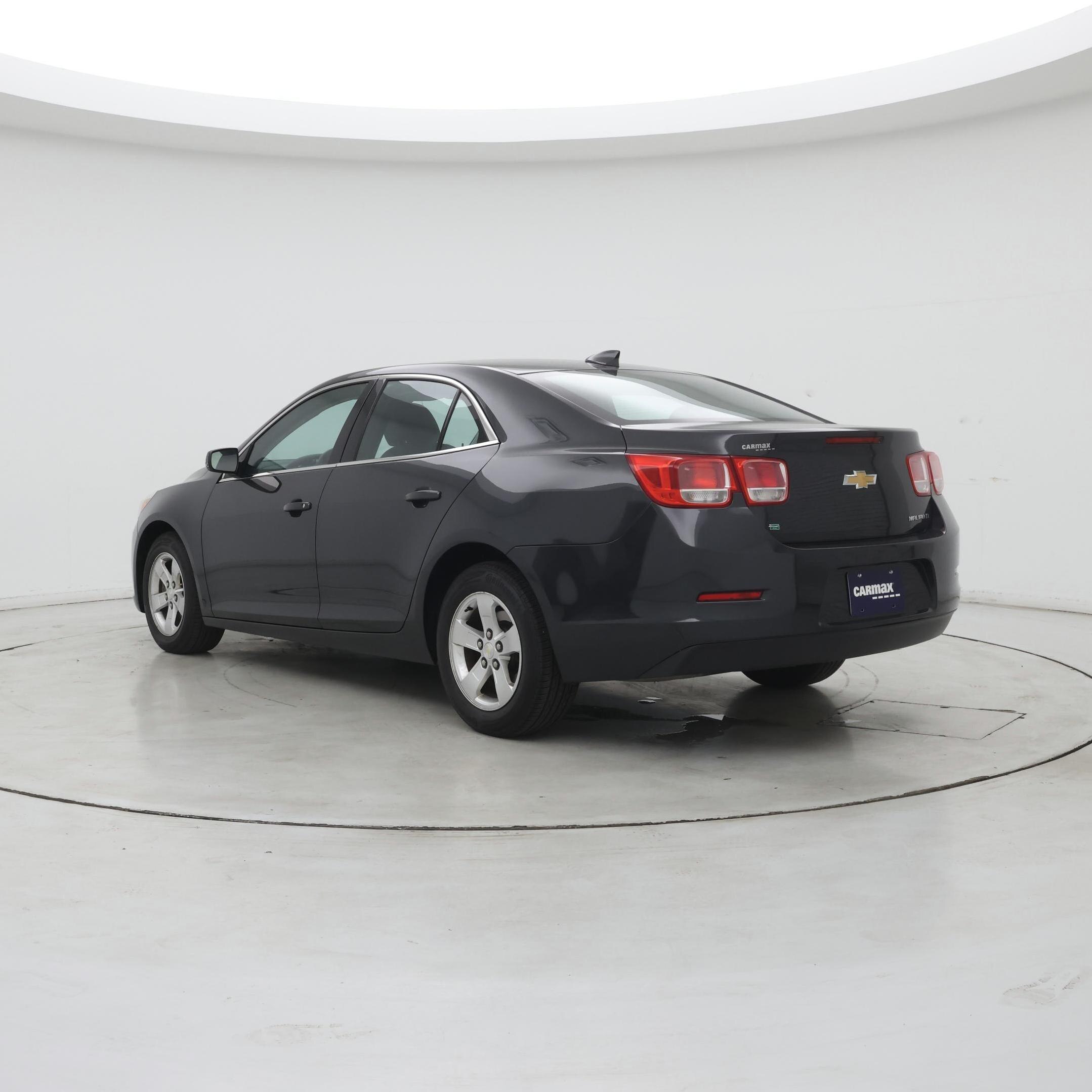 Thumbnail: 2016 Chevrolet Malibu - 2