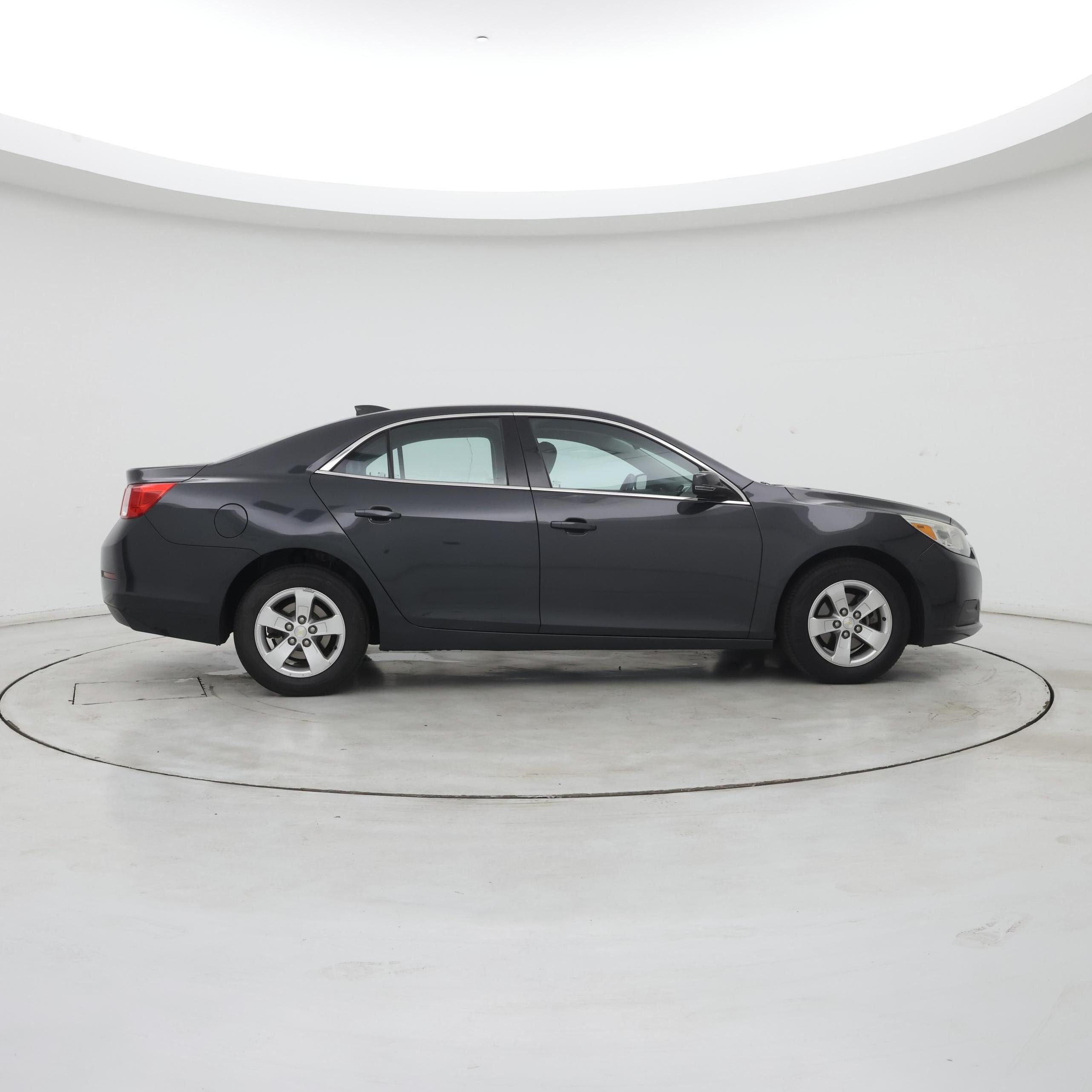 Thumbnail: 2016 Chevrolet Malibu - 7