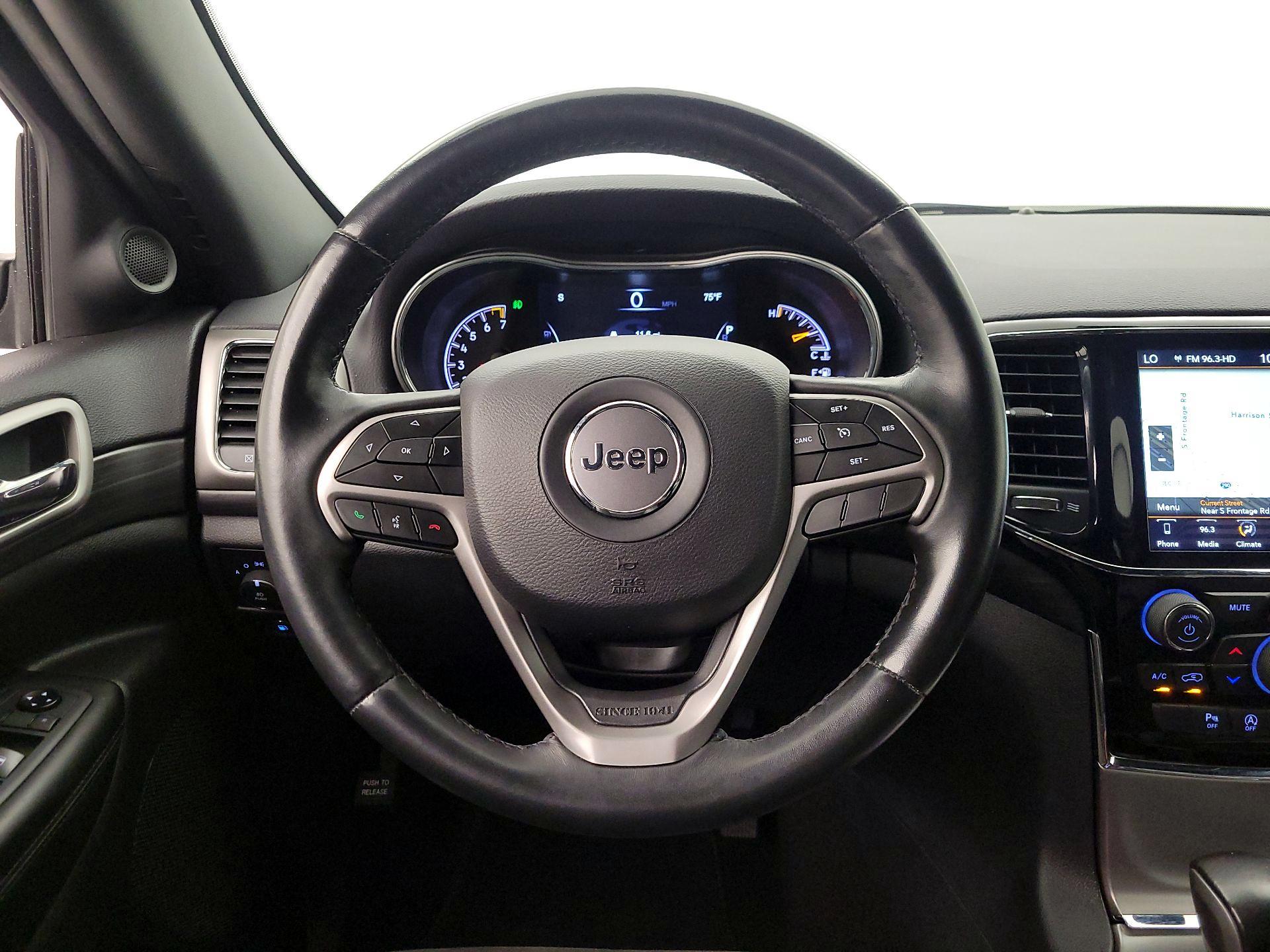 Thumbnail: 2020 Jeep Grand Cherokee - 10
