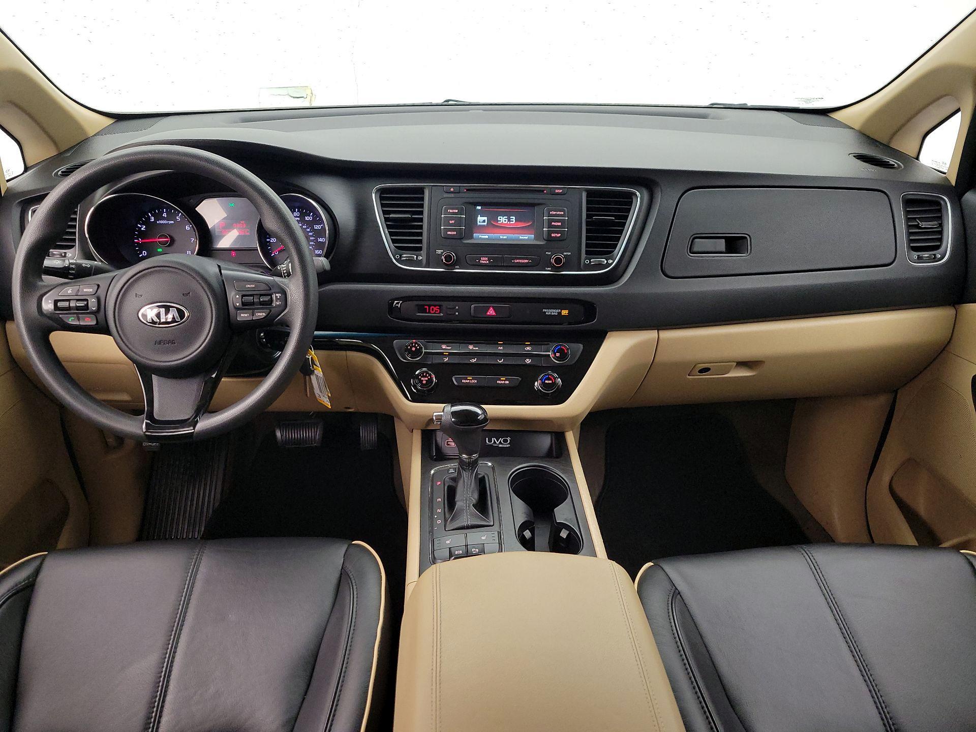 Thumbnail: 2016 Kia Sedona - 9