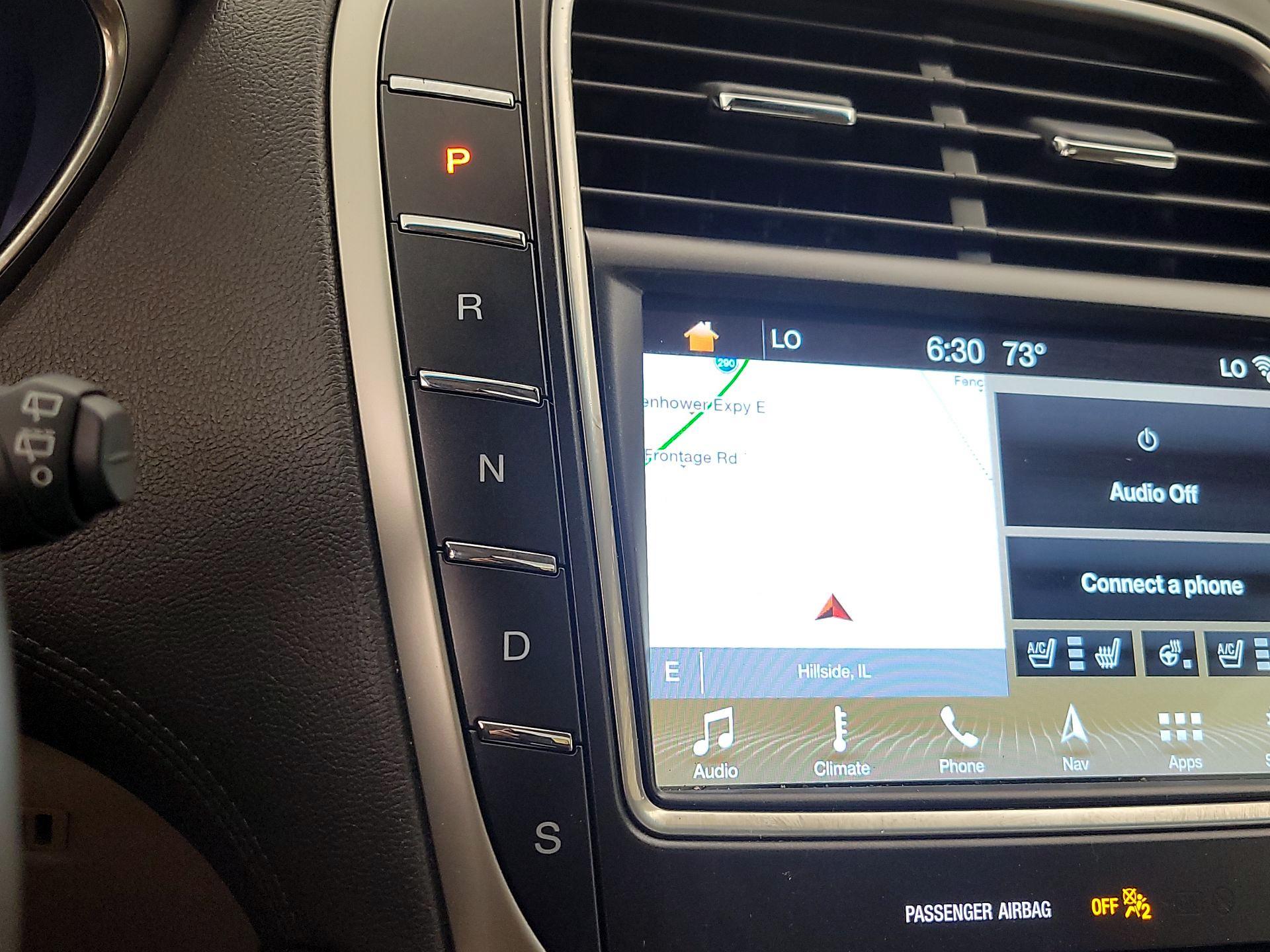 Thumbnail: 2018 Lincoln MKX - 17