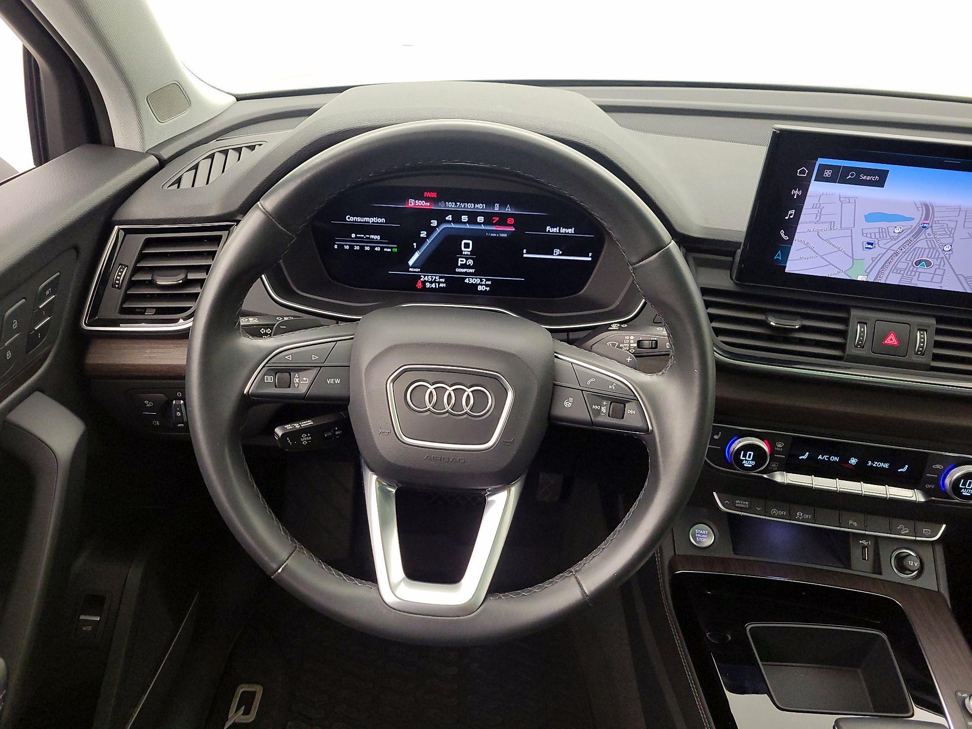 Thumbnail: 2023 Audi Q5 - 10