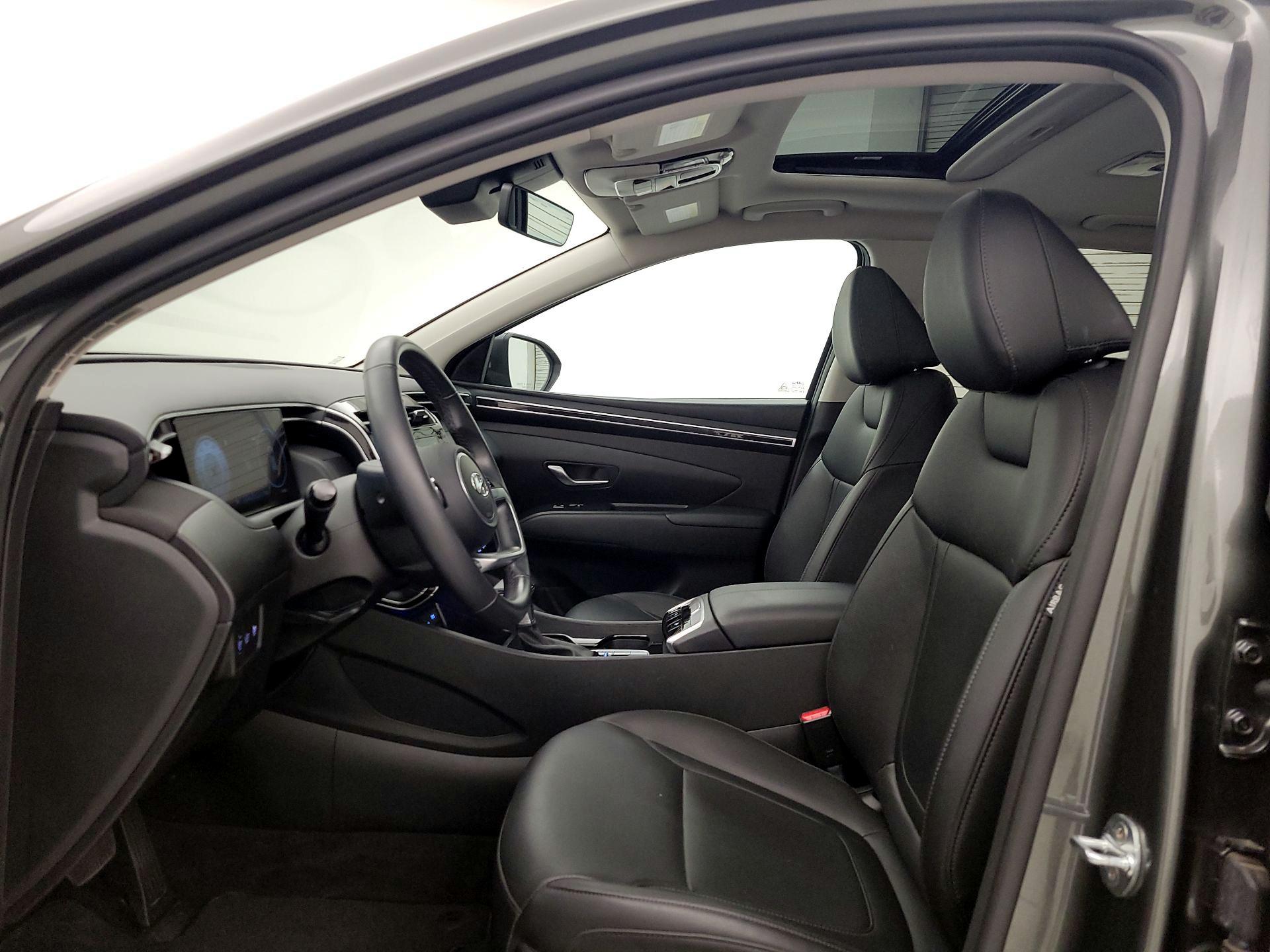 Thumbnail: 2023 Hyundai Tucson - 19