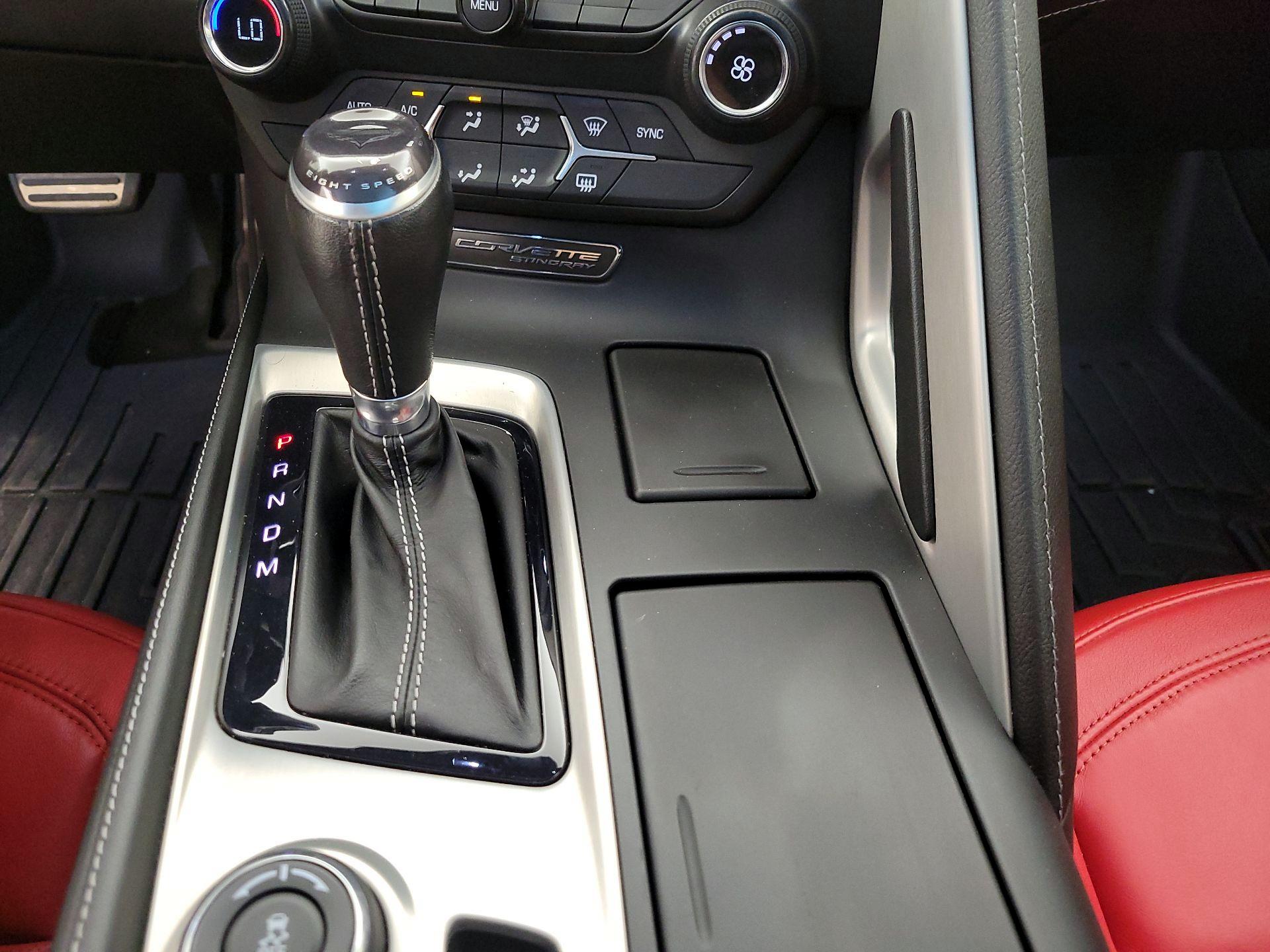 Thumbnail: 2015 Chevrolet Corvette - 17