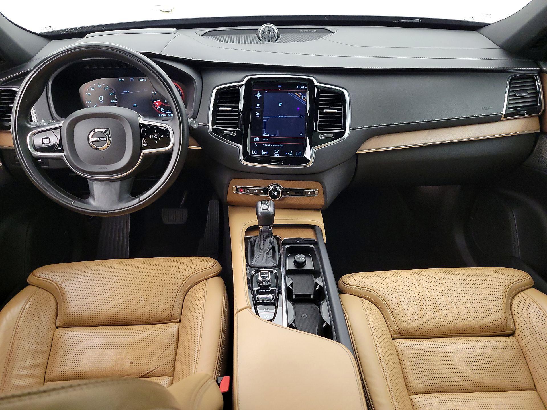 Thumbnail: 2017 Volvo XC90 - 9