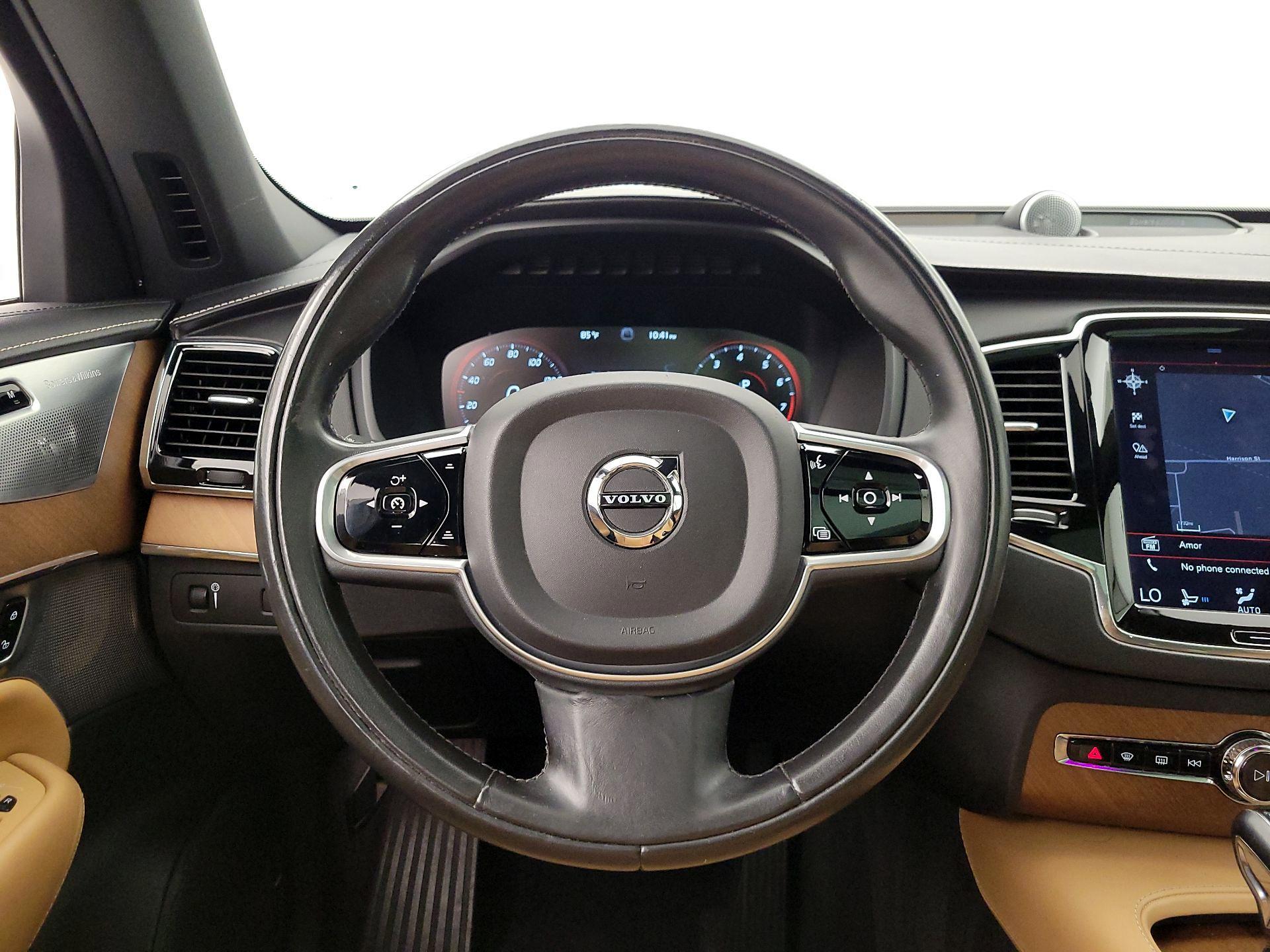 Thumbnail: 2017 Volvo XC90 - 10