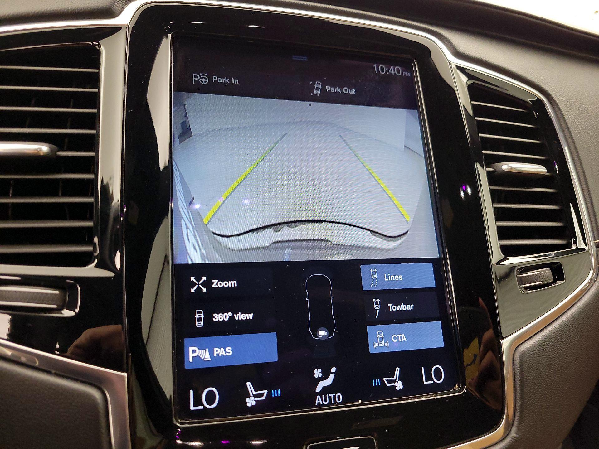 Thumbnail: 2017 Volvo XC90 - 15