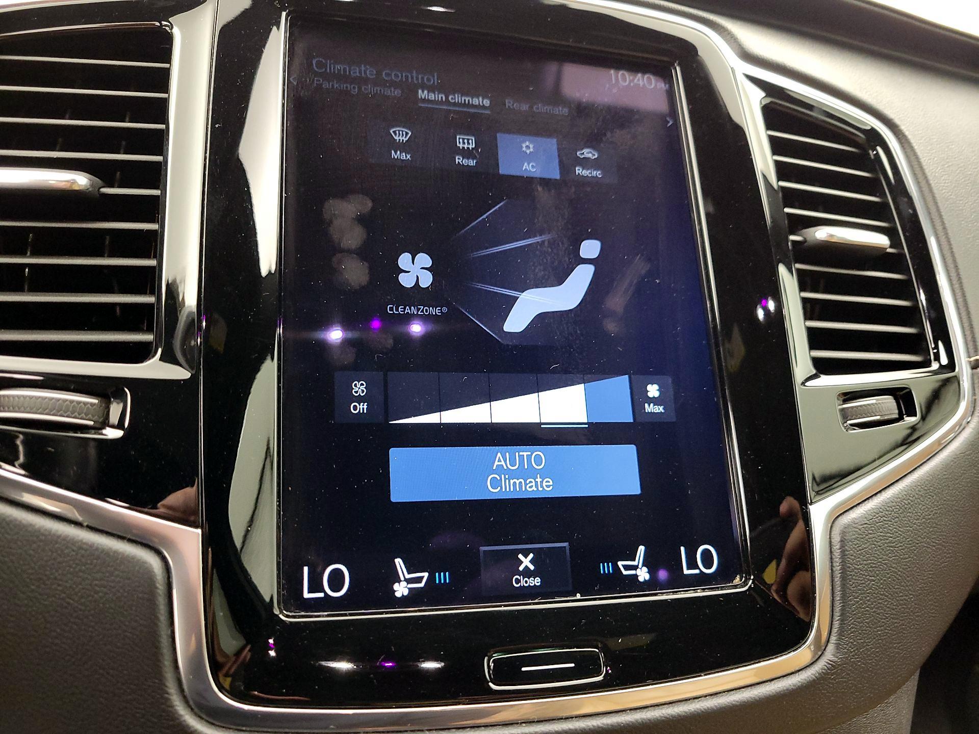Thumbnail: 2017 Volvo XC90 - 17