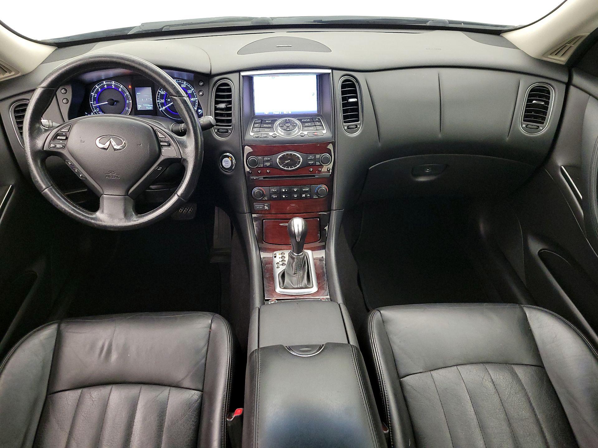 Thumbnail: 2017 INFINITI QX50 - 9