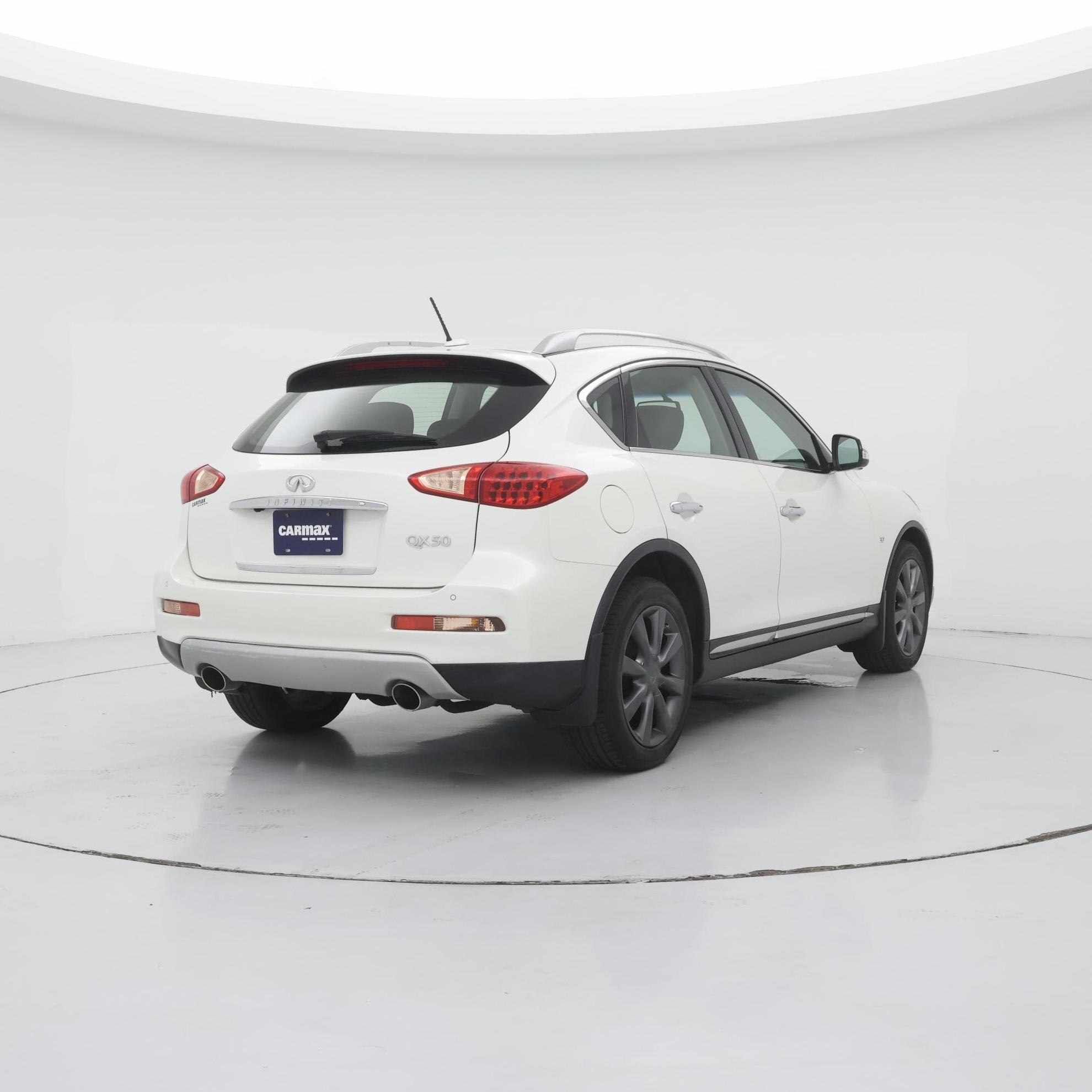 Thumbnail: 2017 INFINITI QX50 - 8