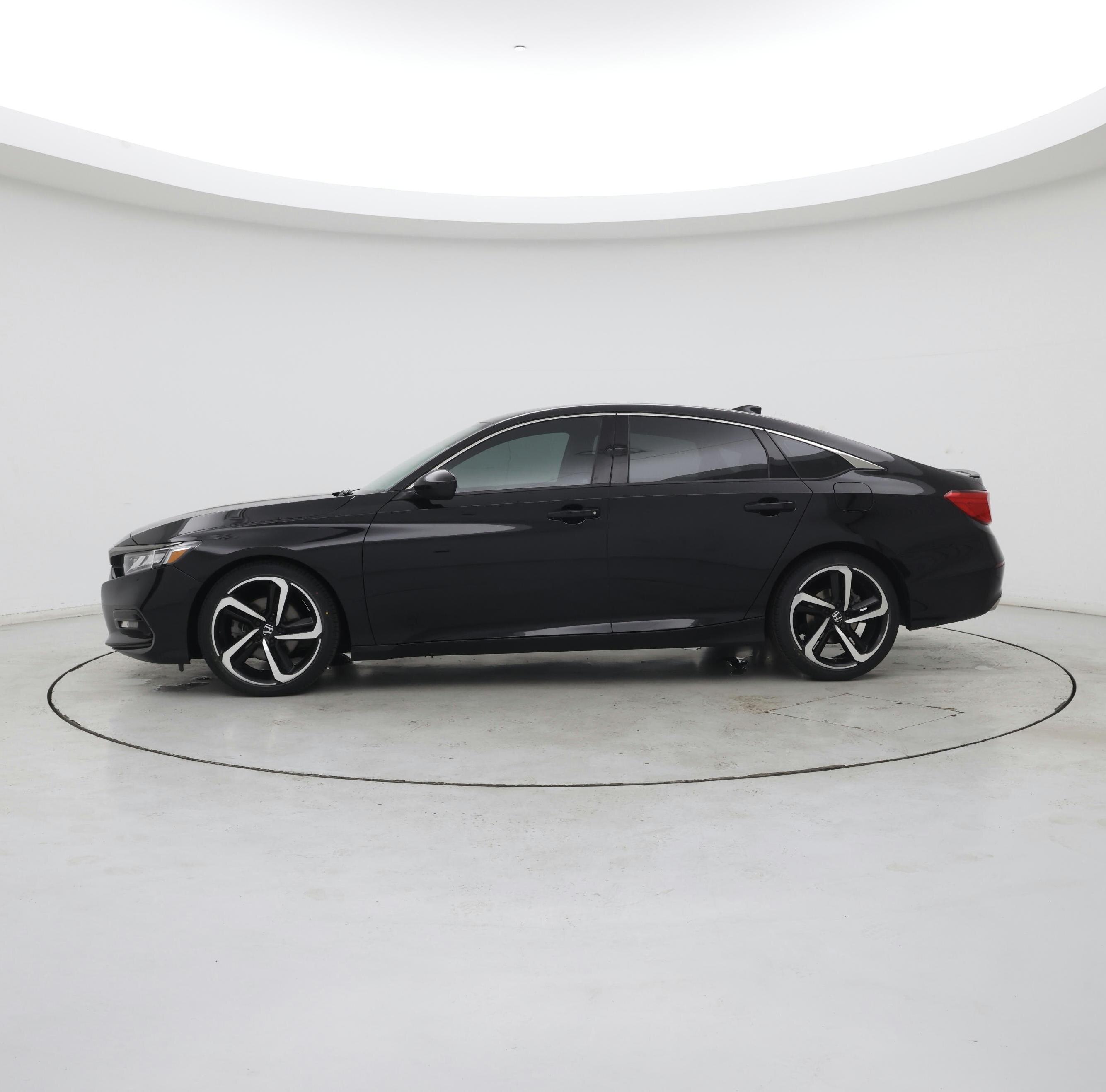 Thumbnail: 2018 Honda Accord - 3