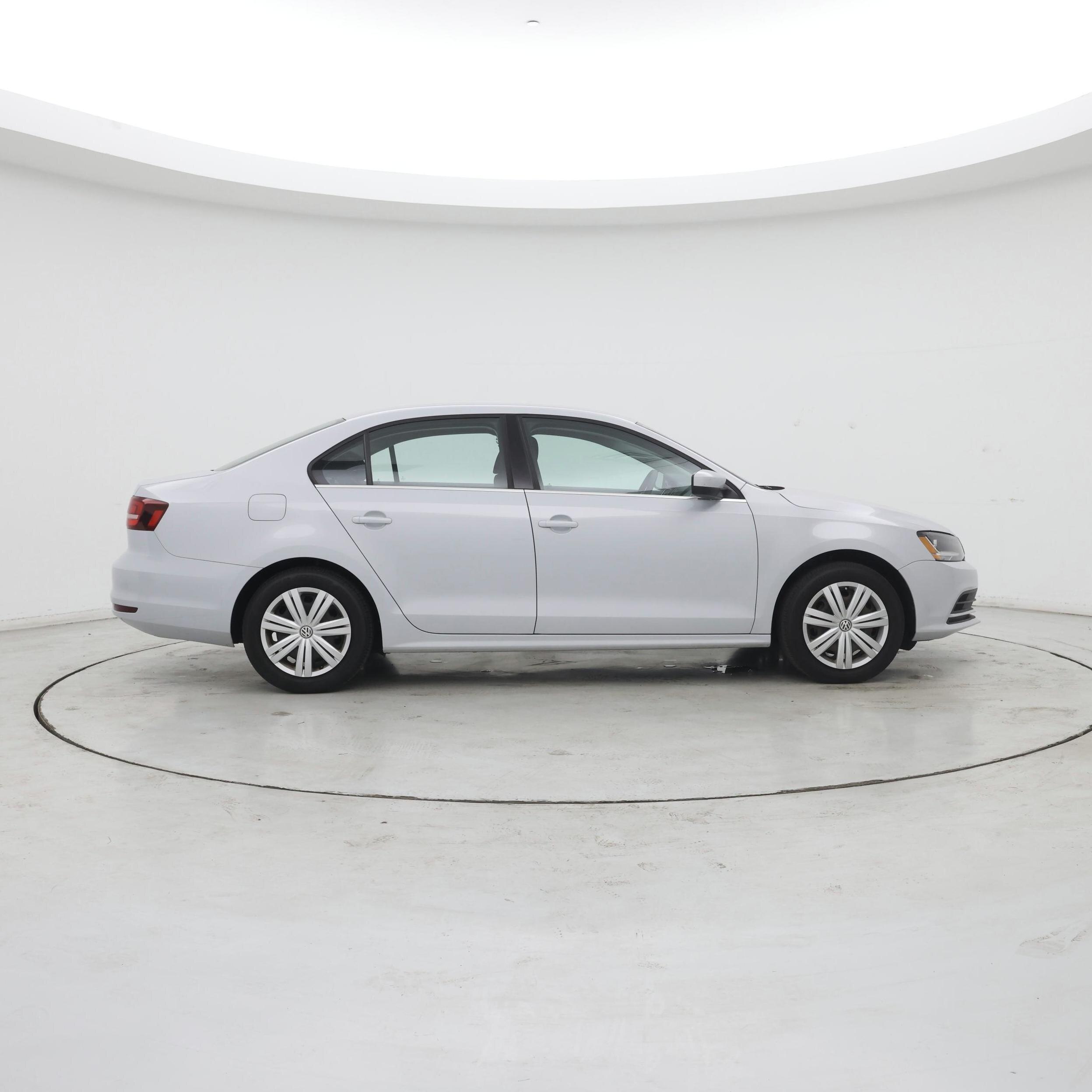 Thumbnail: 2017 Volkswagen Jetta - 7