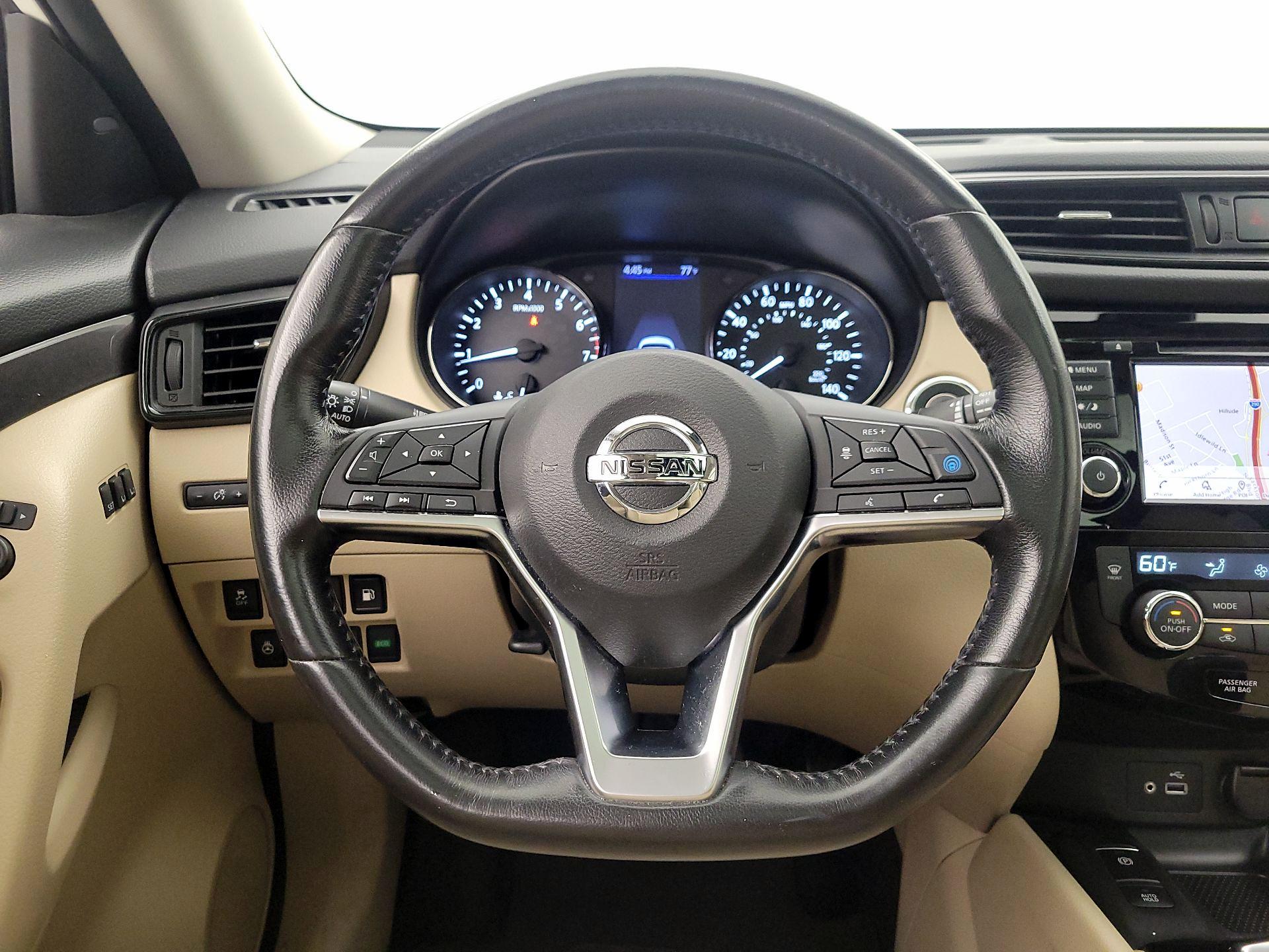 Thumbnail: 2019 Nissan Rogue - 10