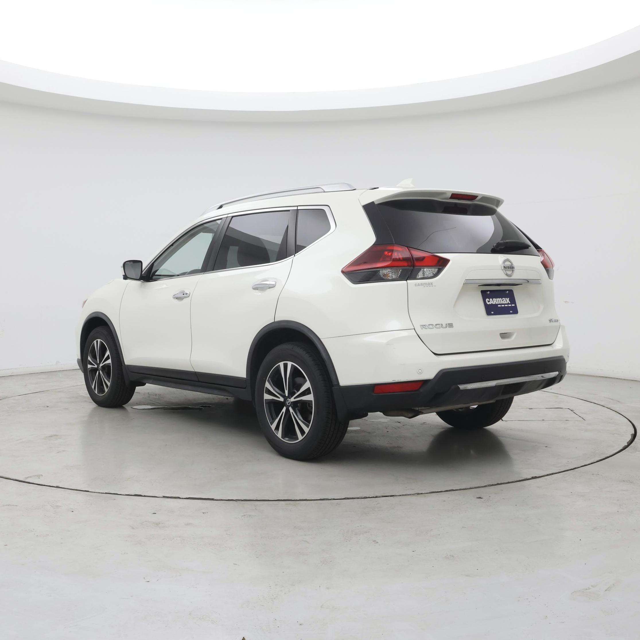 Thumbnail: 2019 Nissan Rogue - 2