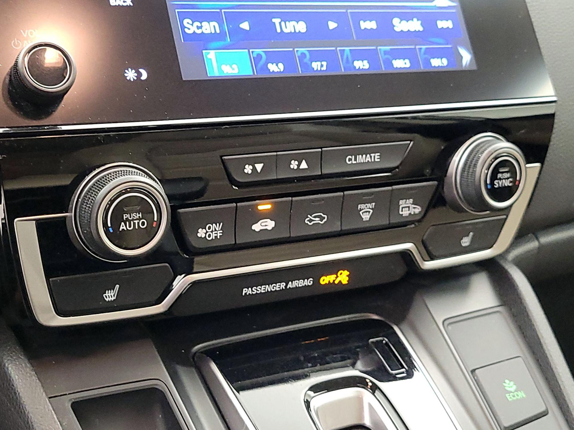 Thumbnail: 2019 Honda CR-V - 16